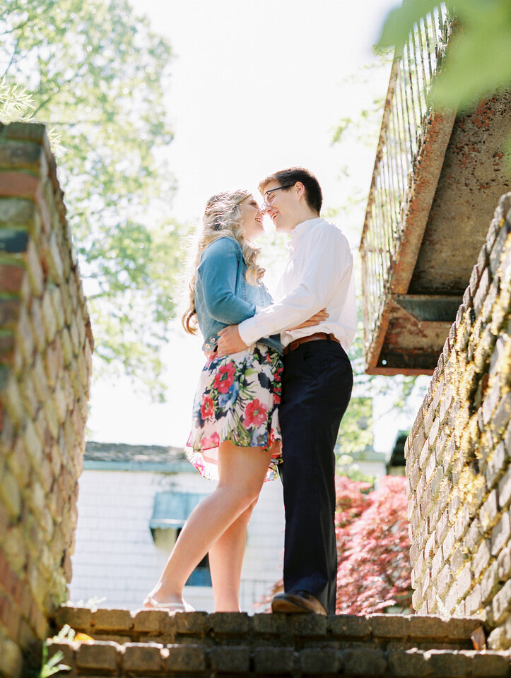 Knoxville Botanical Summer Engagement Session