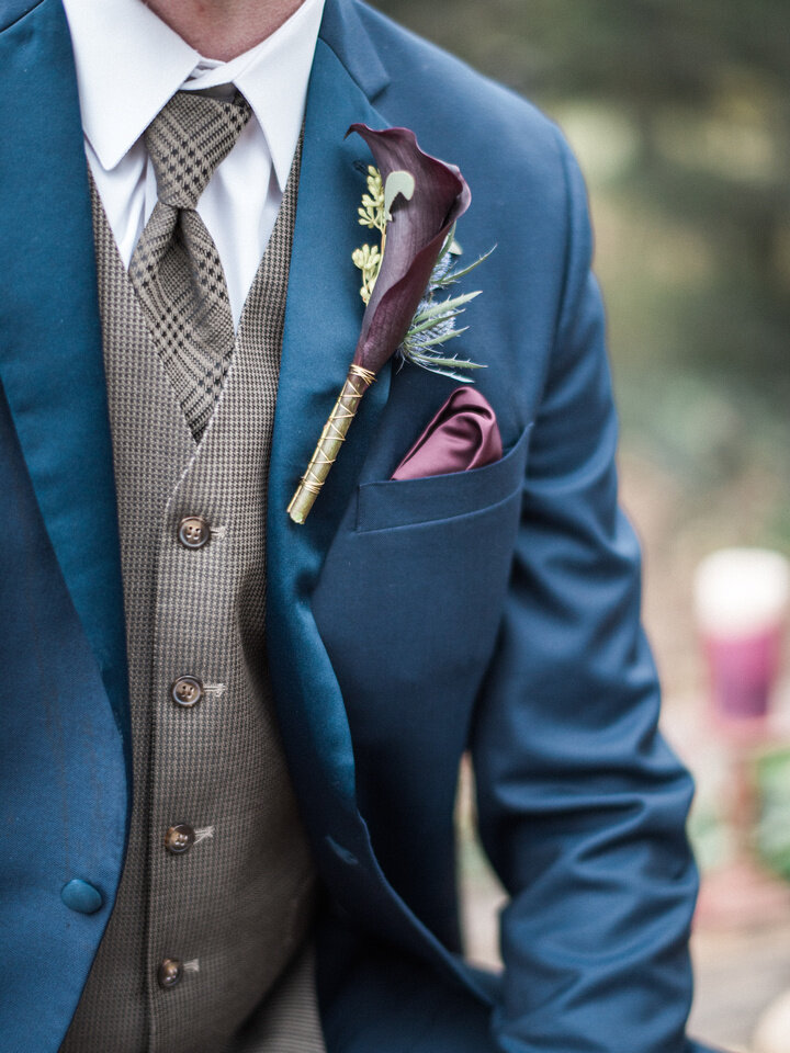 vest-tie-navy suit