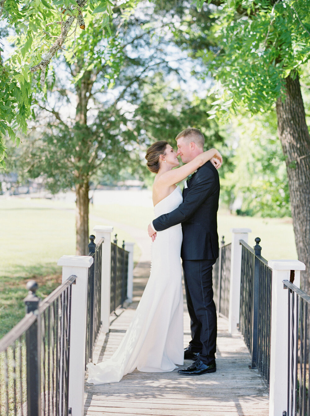 knoxville-wedding-emily&john