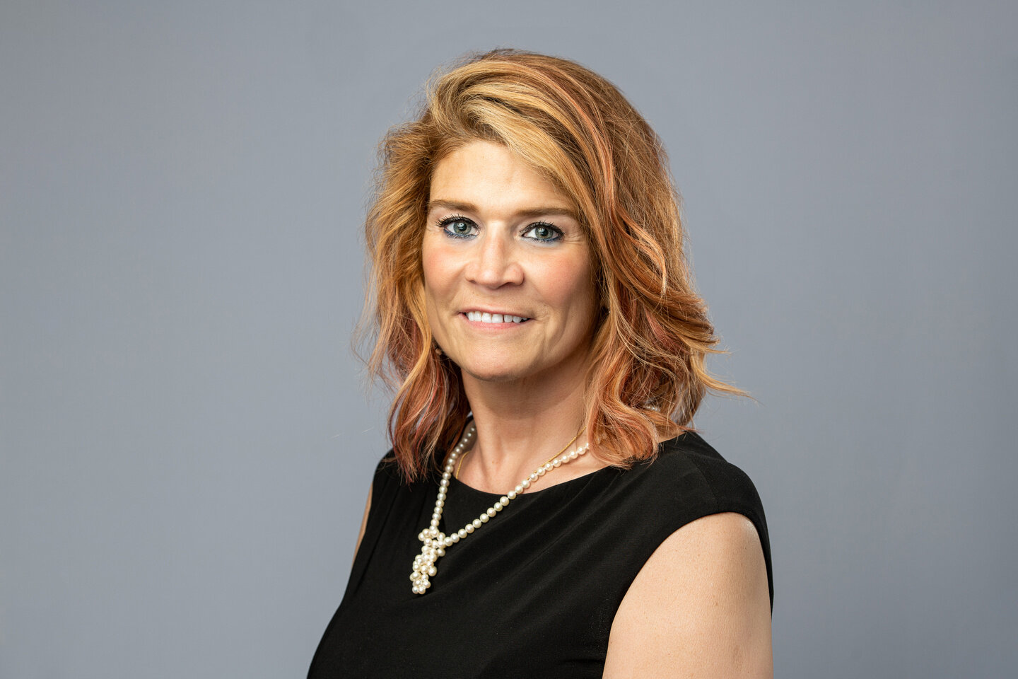 loan officer in knoxville headshot