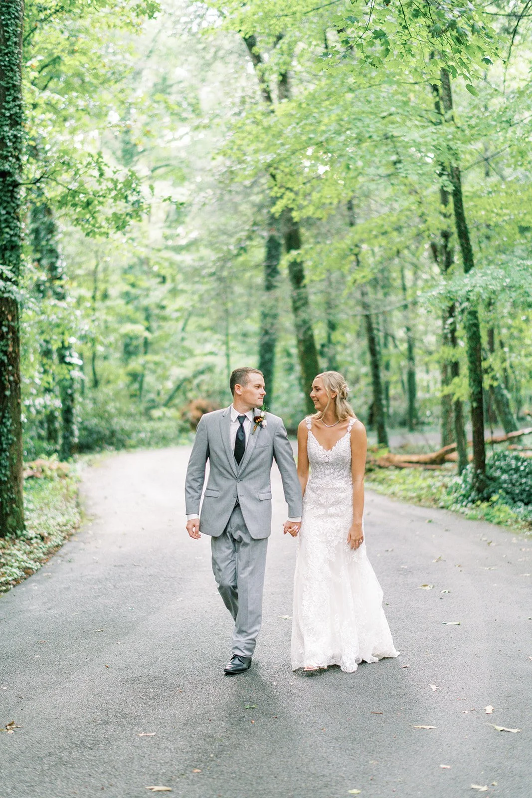 Ally & Tyler - RT-Lodge-Wedding-0850.jpg