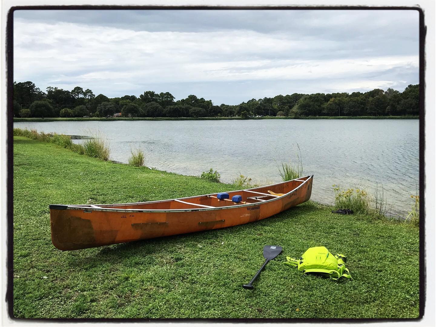 Canoe Sunday.
Paddle Off at the lake - Wenonah 17 v&rsquo;s the mighty Champlain.
Go big or go home, as they say, and the Champlain loves going big and going home. Imagine this mighty boat in Ultralite Graphite! Congrats to John and Veronica because 