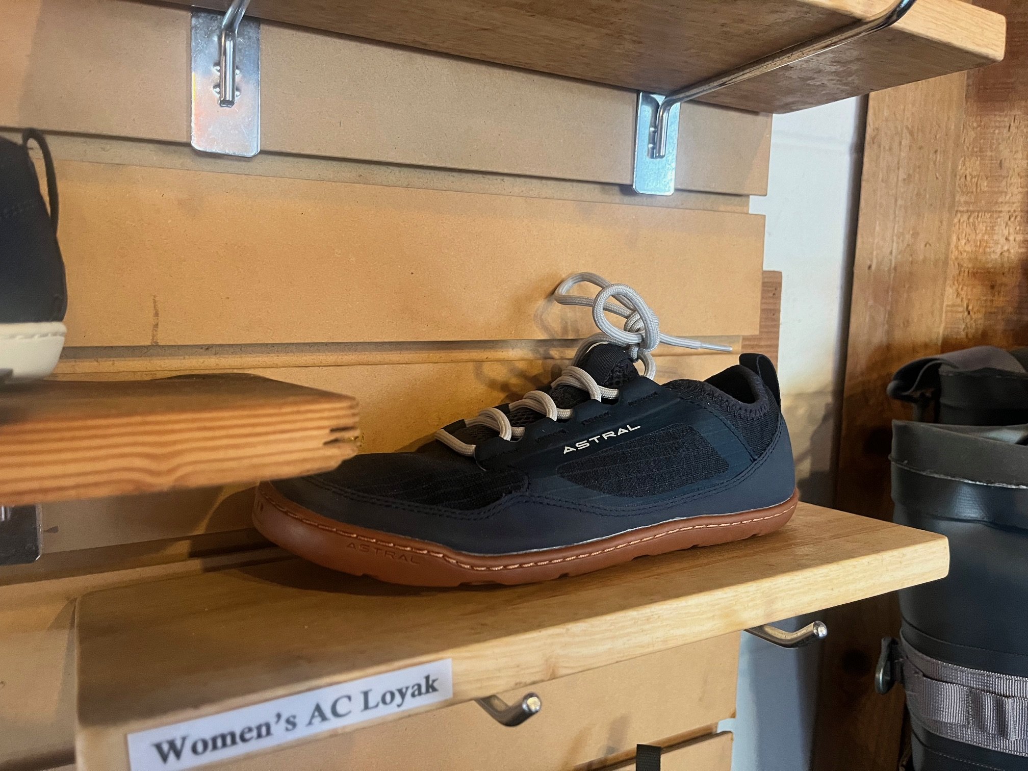 Women's Astral AC Loyak / 20% OFF
