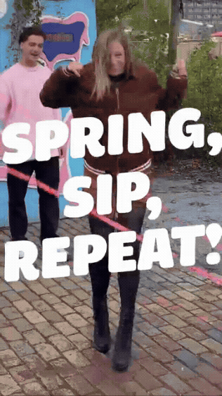 Fristi Festival Vibes! Dit is hoe roze energie voelt!🩷#keepitfristi #festival #fristi.gif