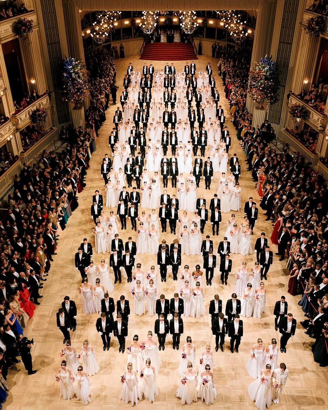 Last night’s Vienna Opera Ball was an enchanting celebration of Austrian culture. A breathtaking (3).jpg