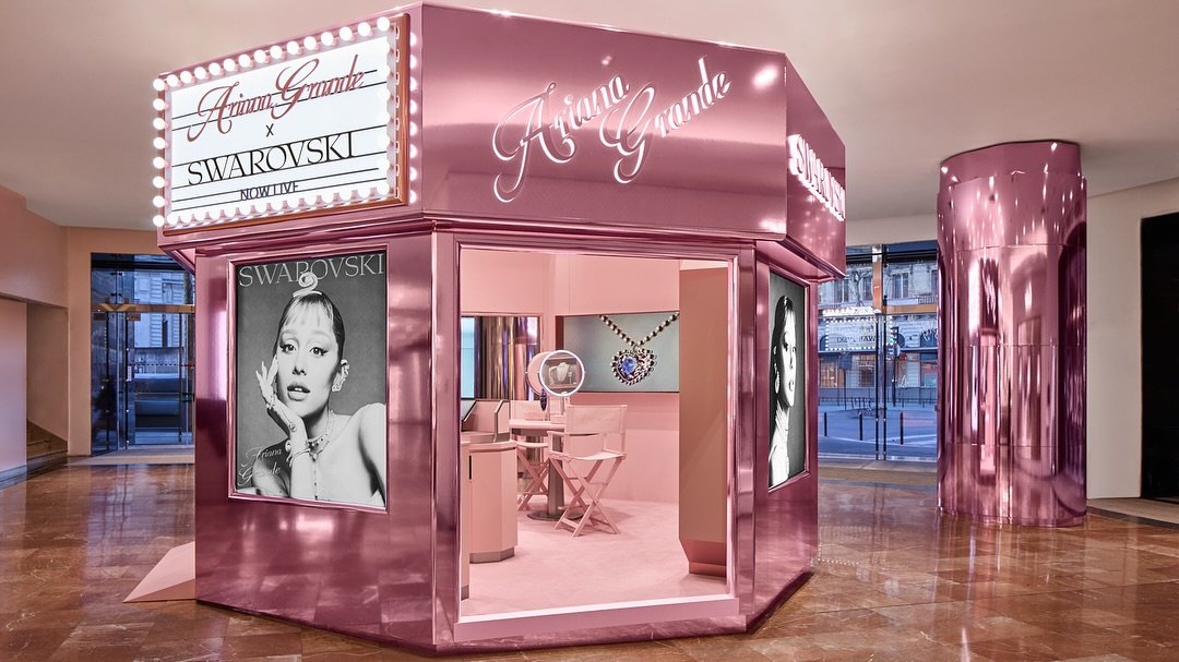 Immerse yourself in old Hollywood glamour as the Ariana Grande x Swarovski Capsule collection go (2).jpg