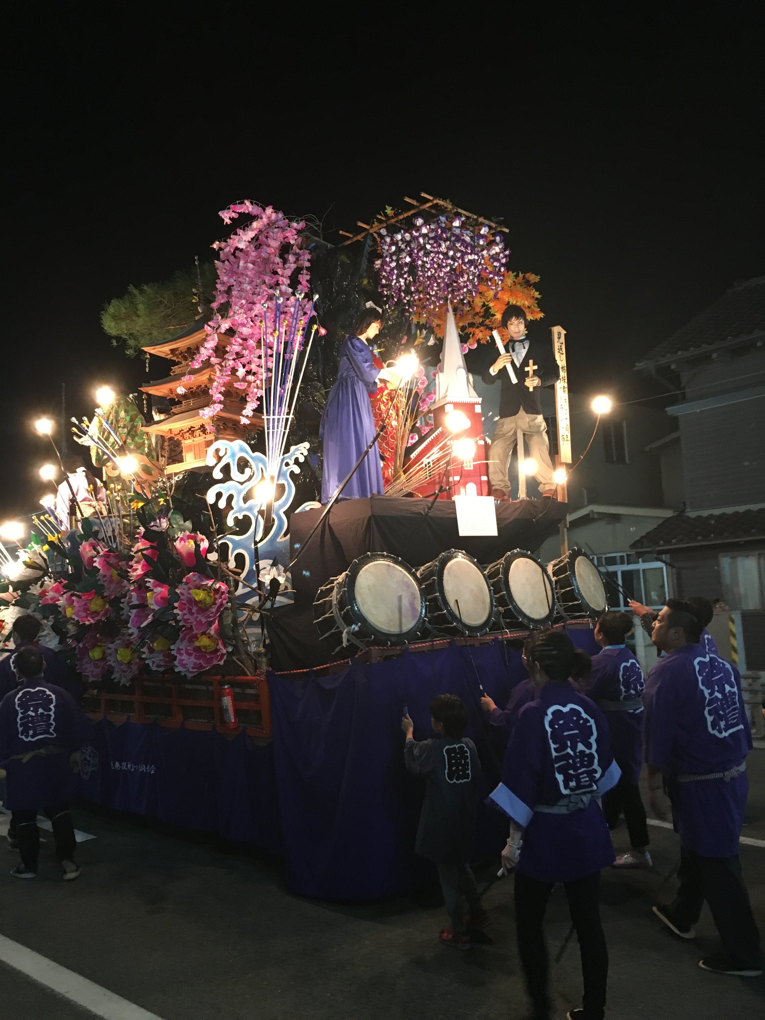 One of the many beautiful floats in the Hanamaki Autumn festival.