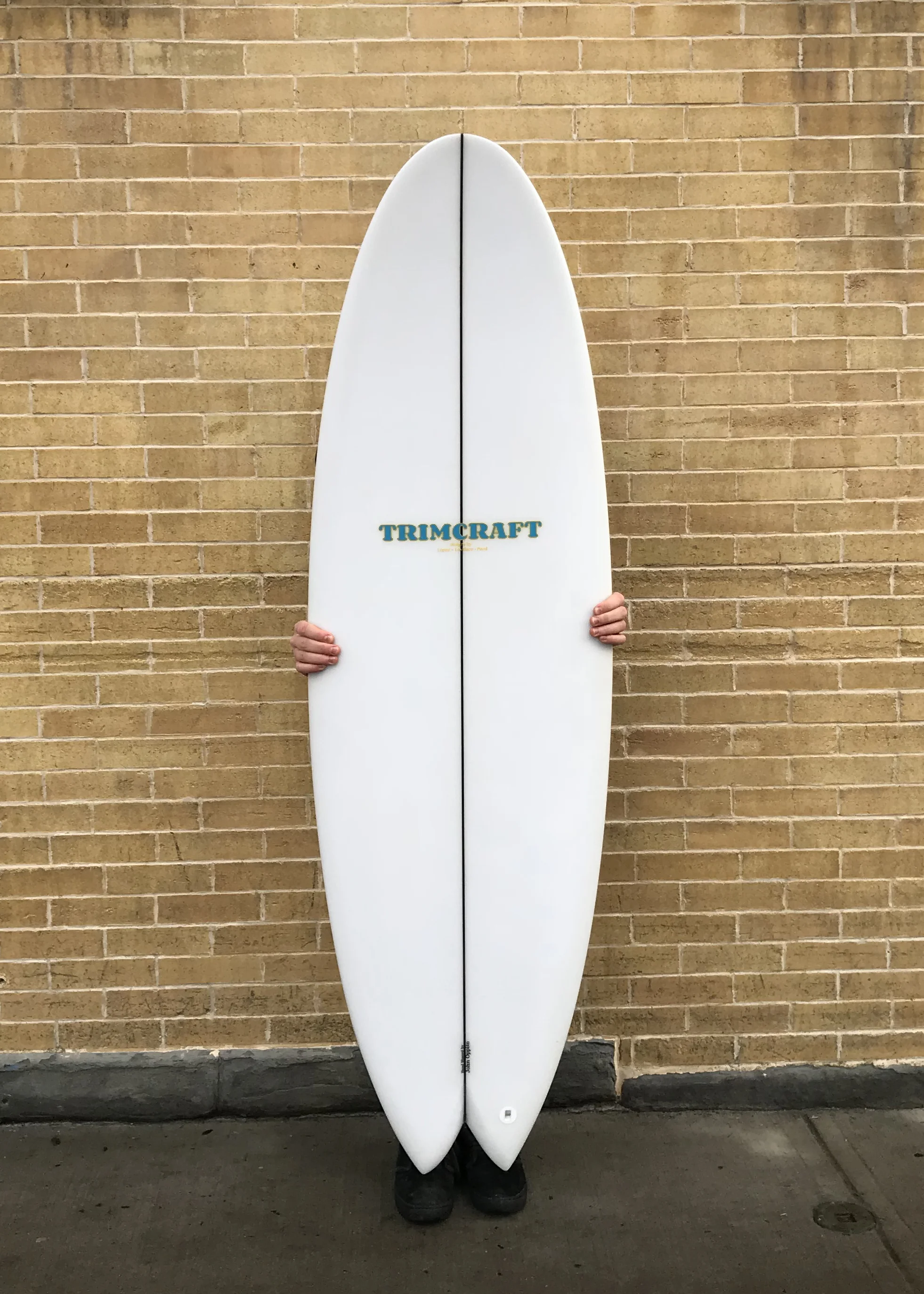 5-6-Timcraft-surfboards-symm-snake-clear-1.jpg