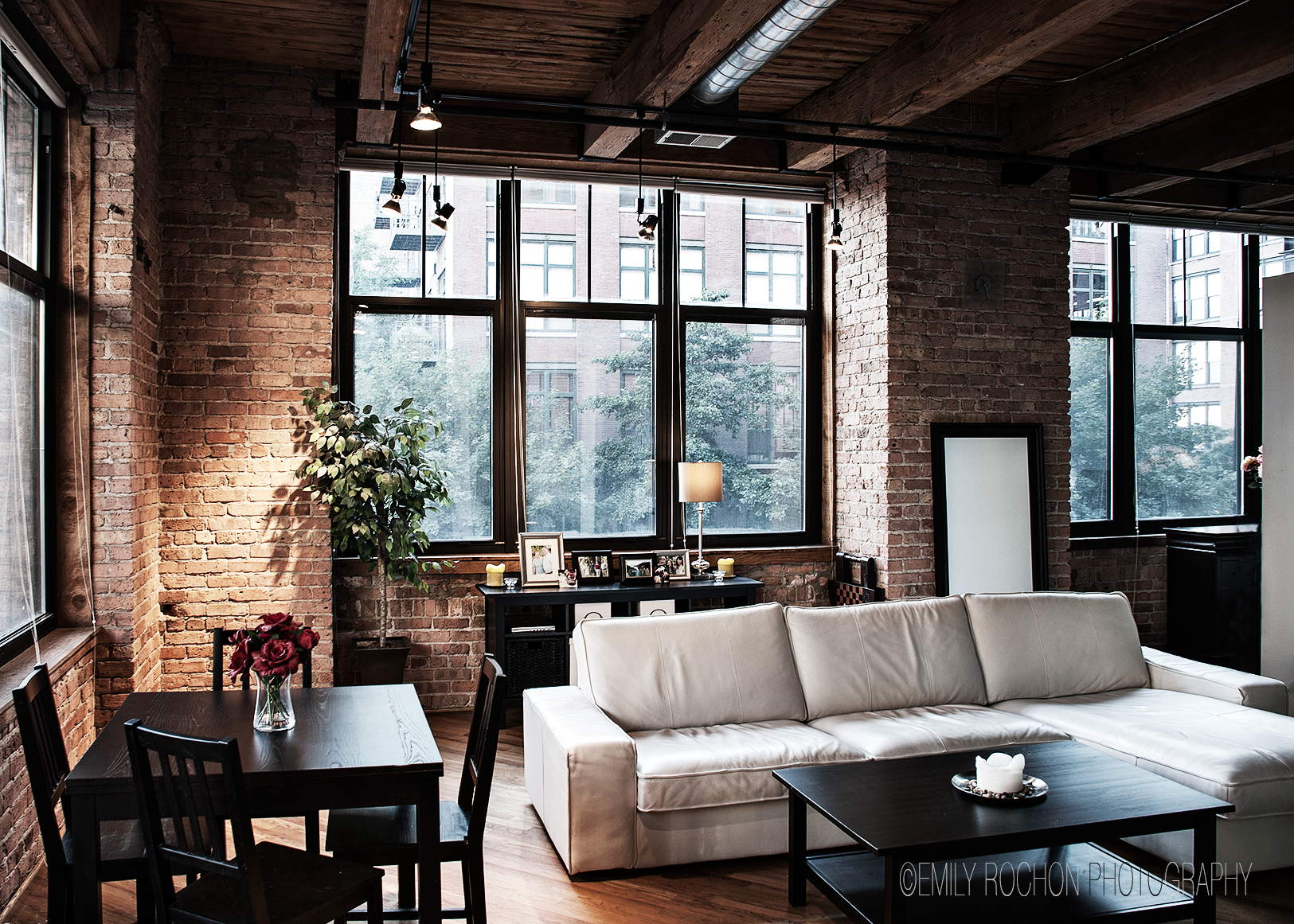 ©-Emily-Rochon---Zoeller-006.png