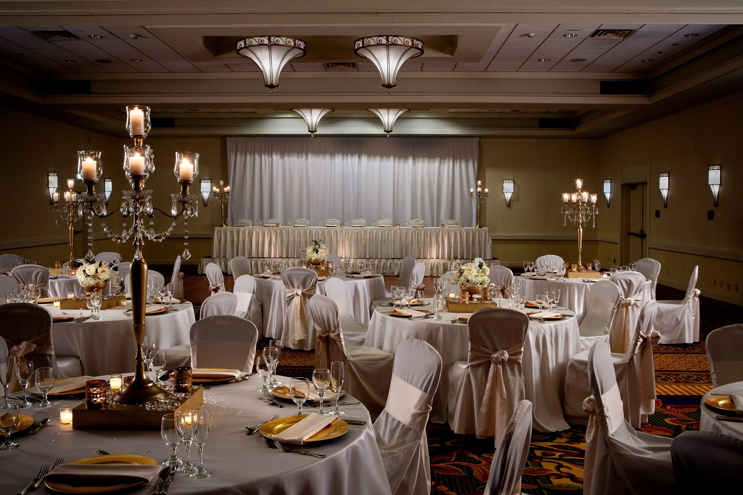 Ballroom 1.jpg