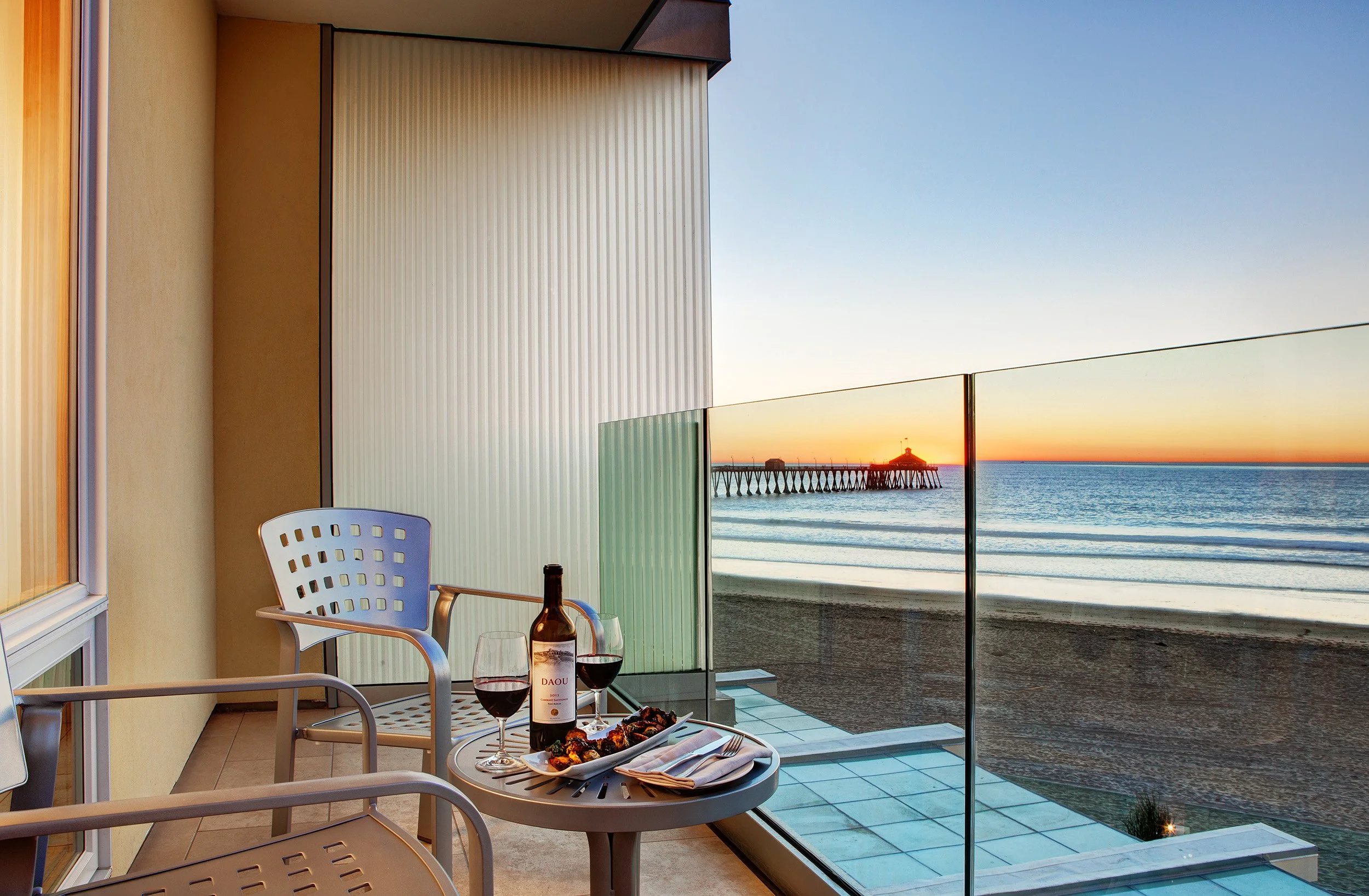Balcony_Sunset_Wine.jpg