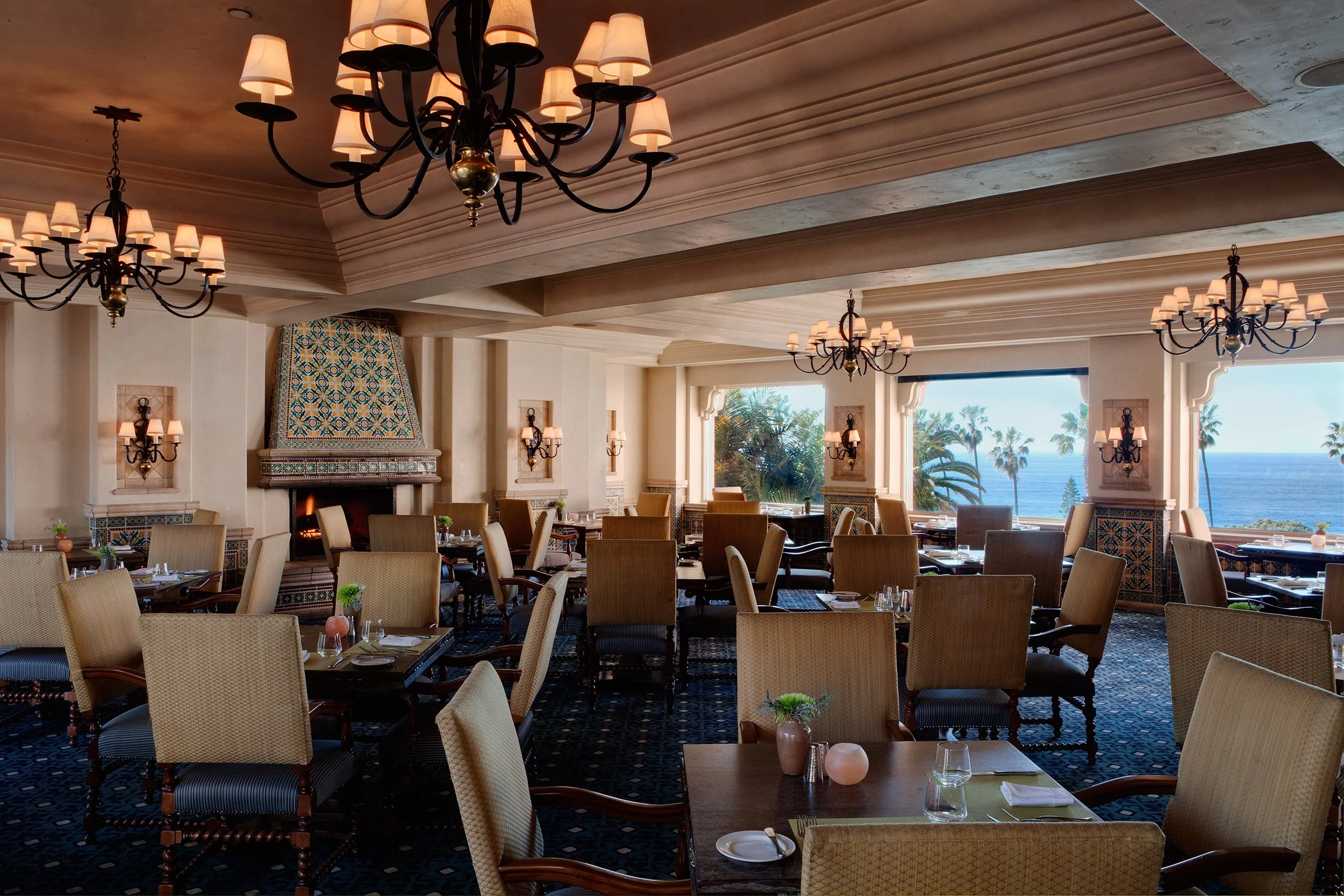 Med Room 1_a_b_c_fused.jpg