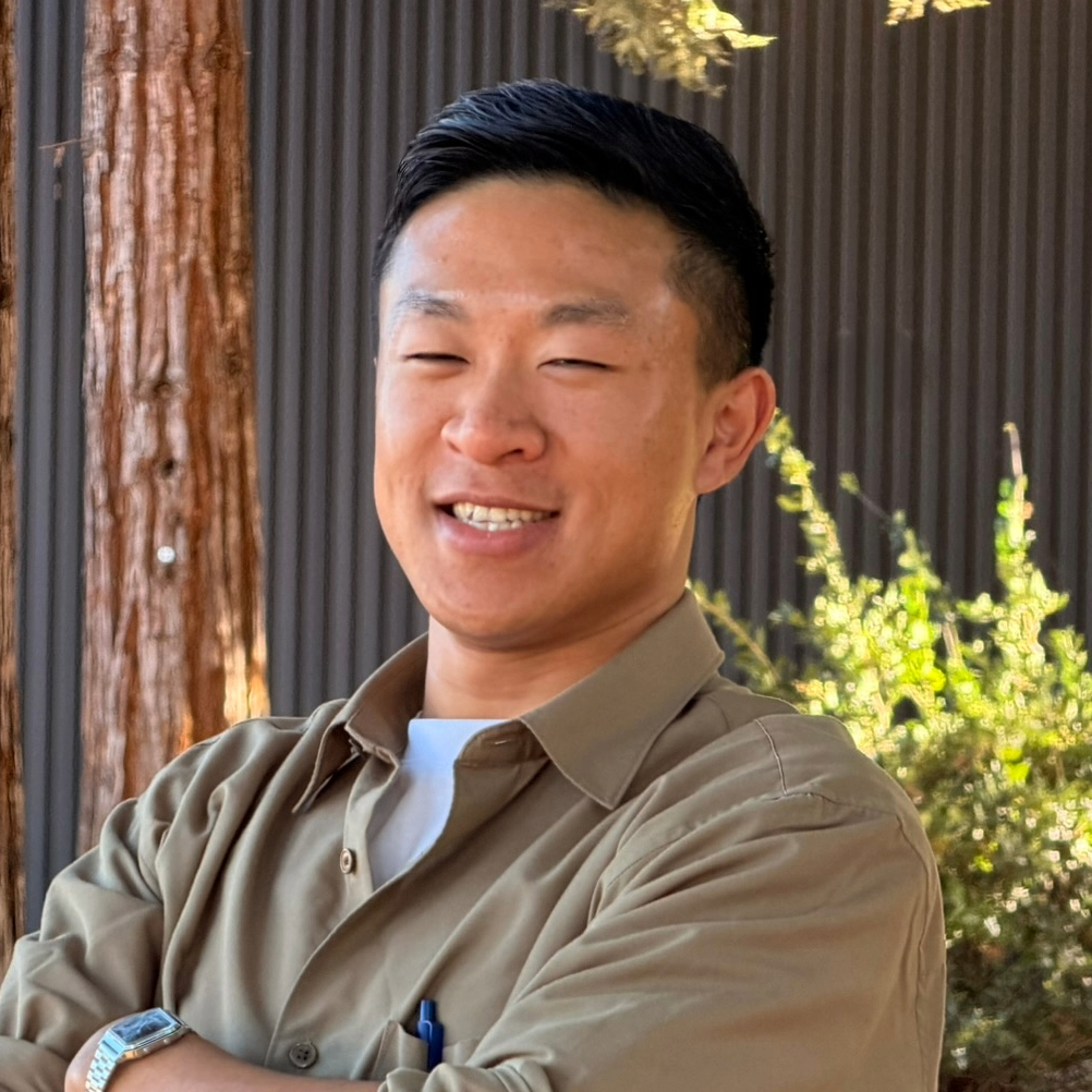 EDWARD HUYNH
