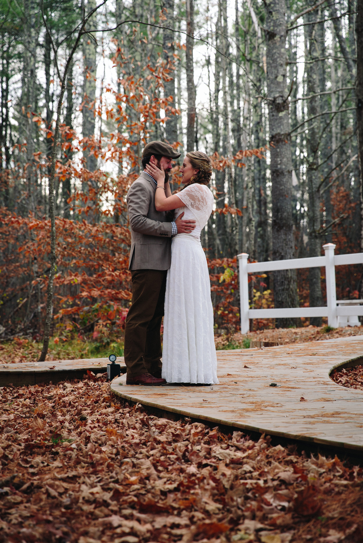 114-wedding-photography--rustic--intimate--farm--portland--maine--flannagan-farm.jpg