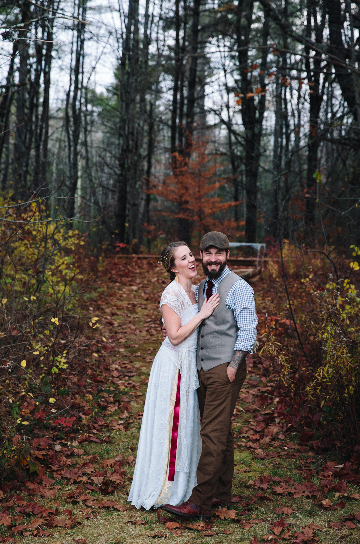 123-wedding-photography--rustic--intimate--farm--portland--maine--flannagan-farm.jpg