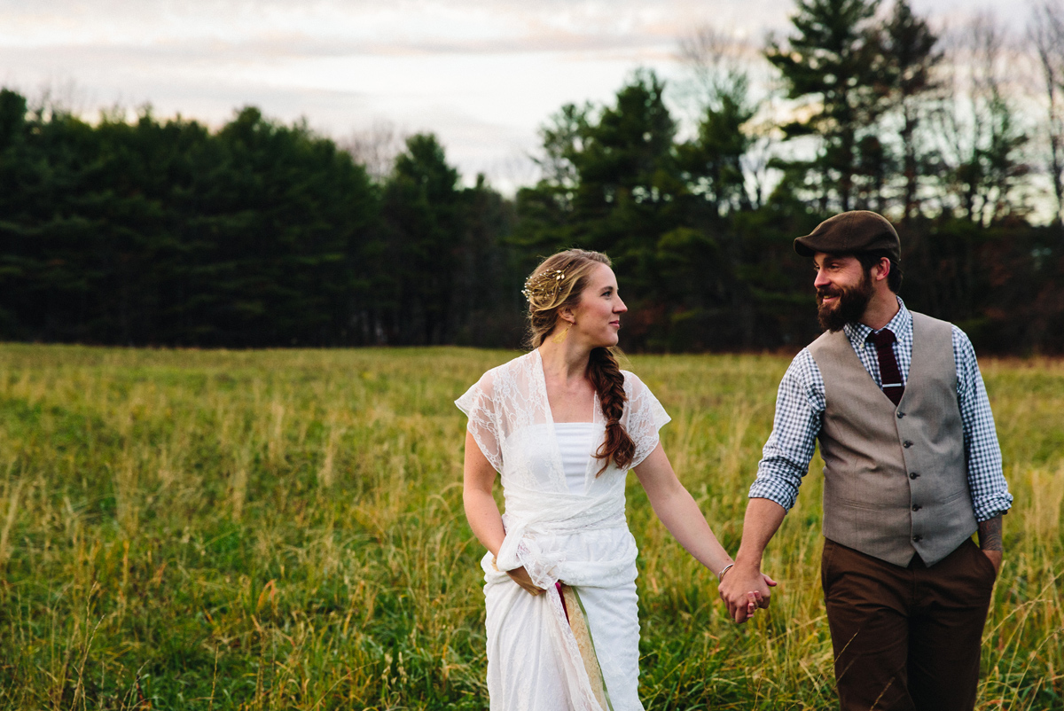 210-wedding-photography--rustic--intimate--farm--portland--maine--flannagan-farm.jpg