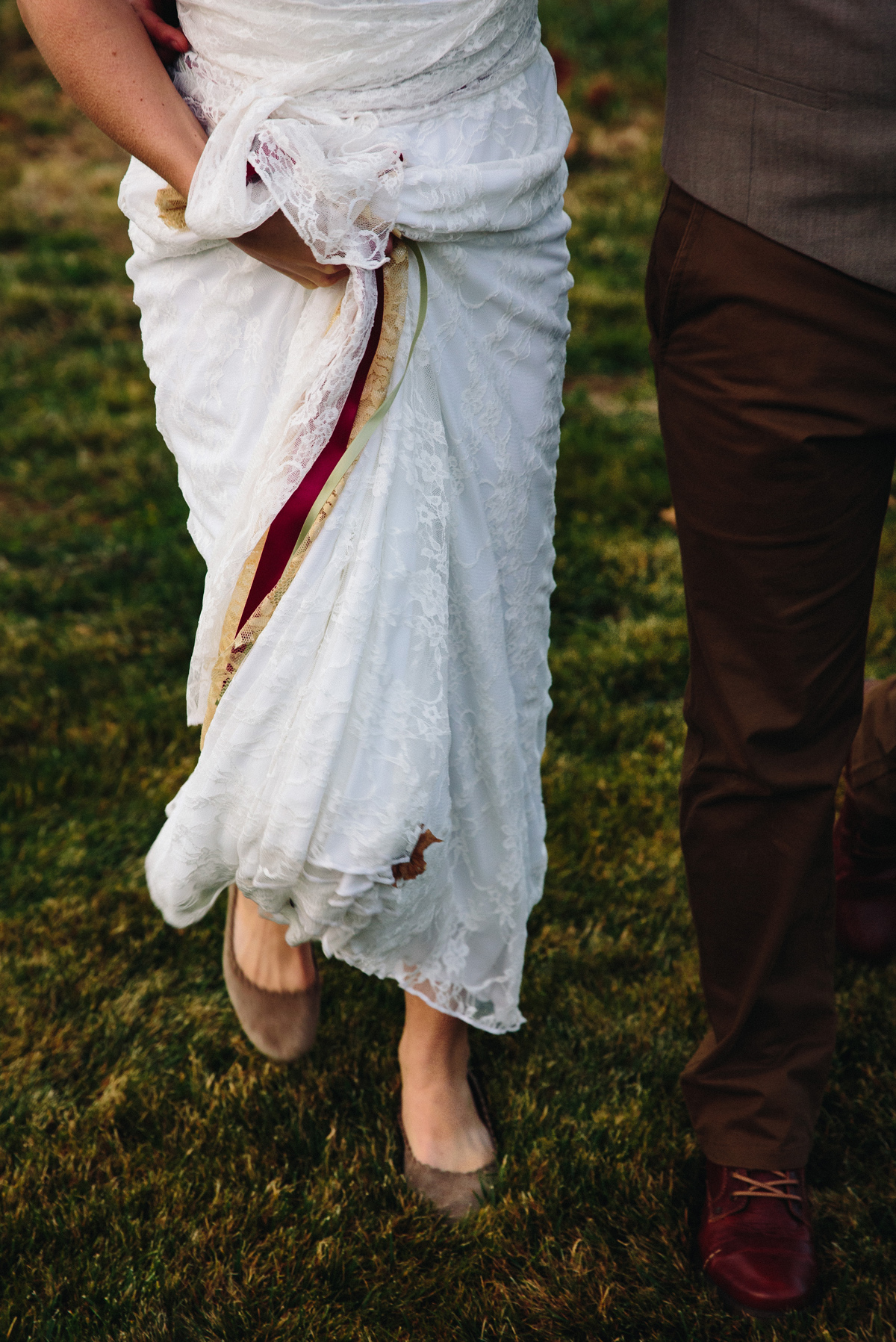 212-wedding-photography--rustic--intimate--farm--portland--maine--flannagan-farm.jpg