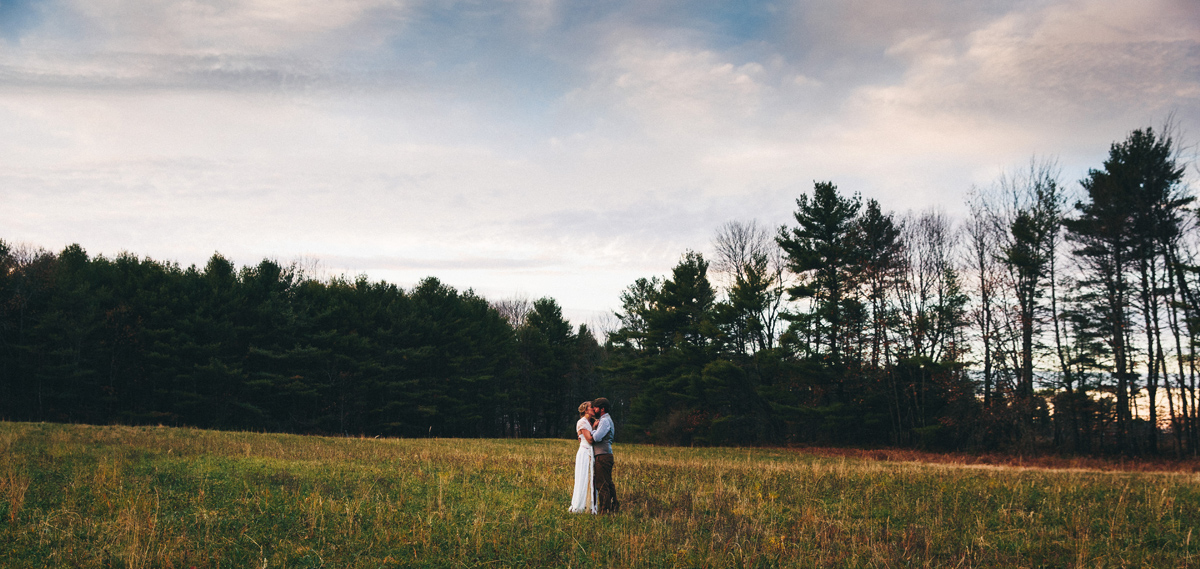 215-wedding-photography--rustic--intimate--farm--portland--maine--flannagan-farm.jpg