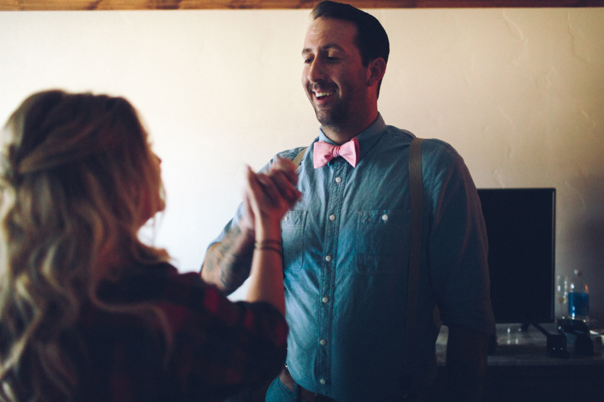 037-elopement--photography--colorado--mountain--vail--snow--intimate--wedding.jpg