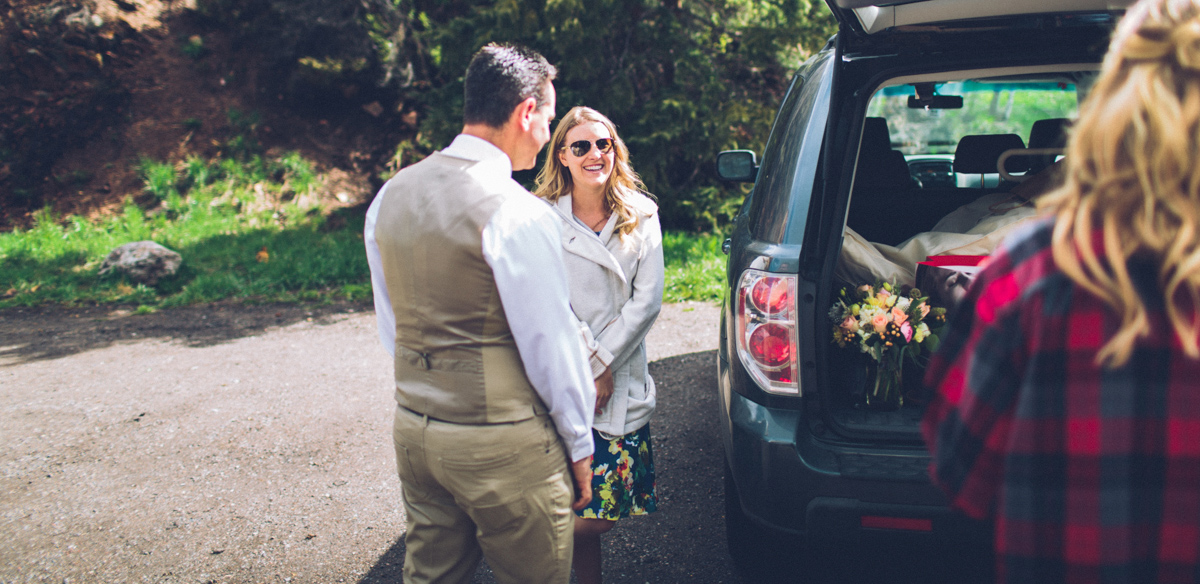 043-elopement--photography--colorado--mountain--vail--snow--intimate--wedding.jpg