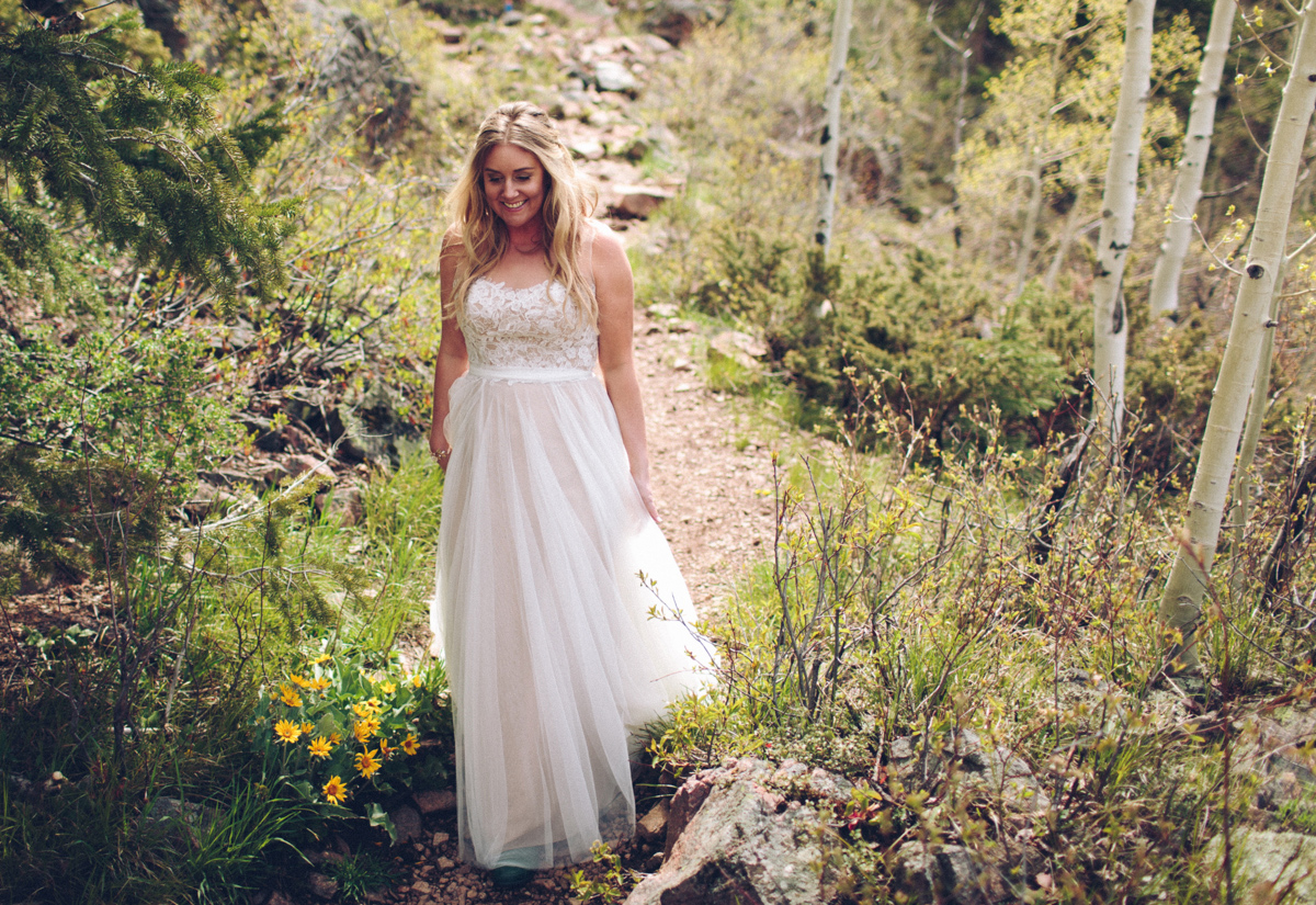 067-elopement--photography--colorado--mountain--vail--snow--intimate--wedding.jpg