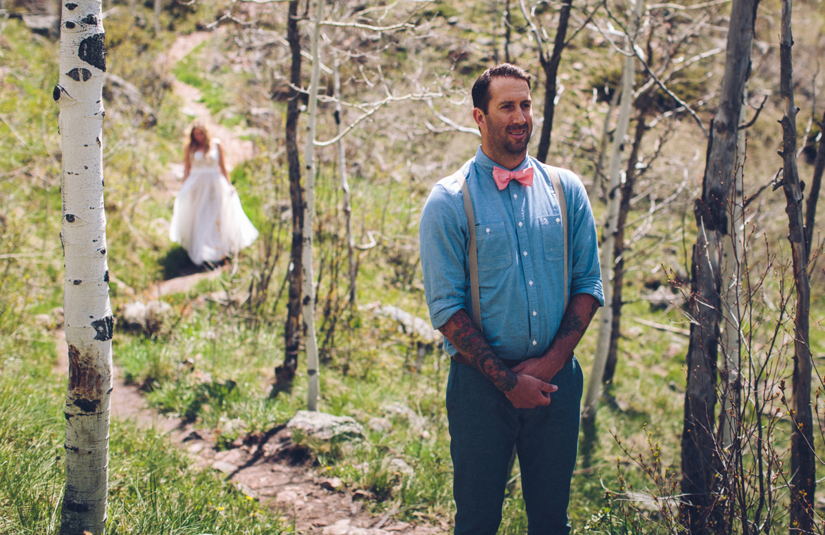 072-elopement--photography--colorado--mountain--vail--snow--intimate--wedding.jpg