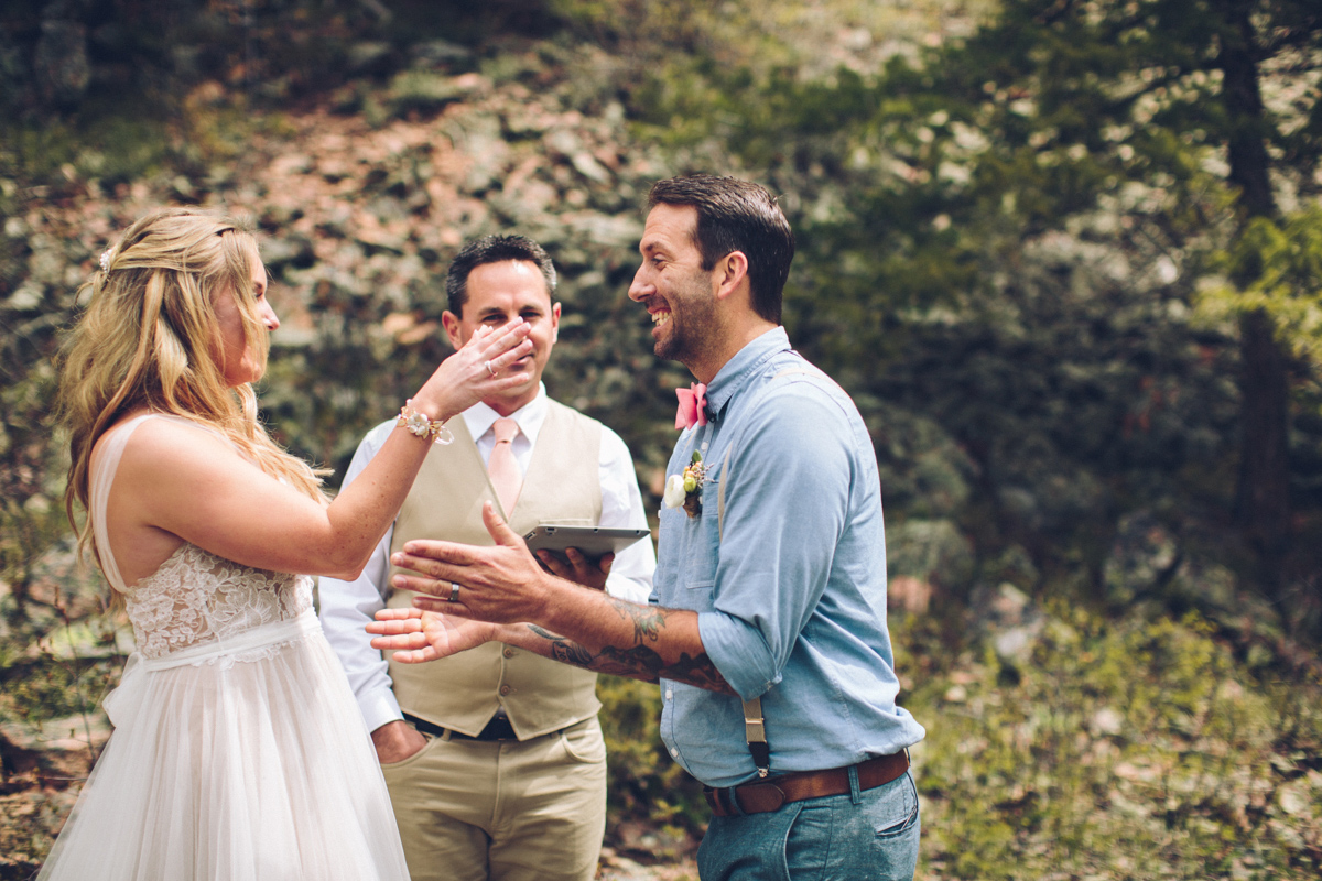 105-elopement--photography--colorado--mountain--vail--snow--intimate--wedding.jpg