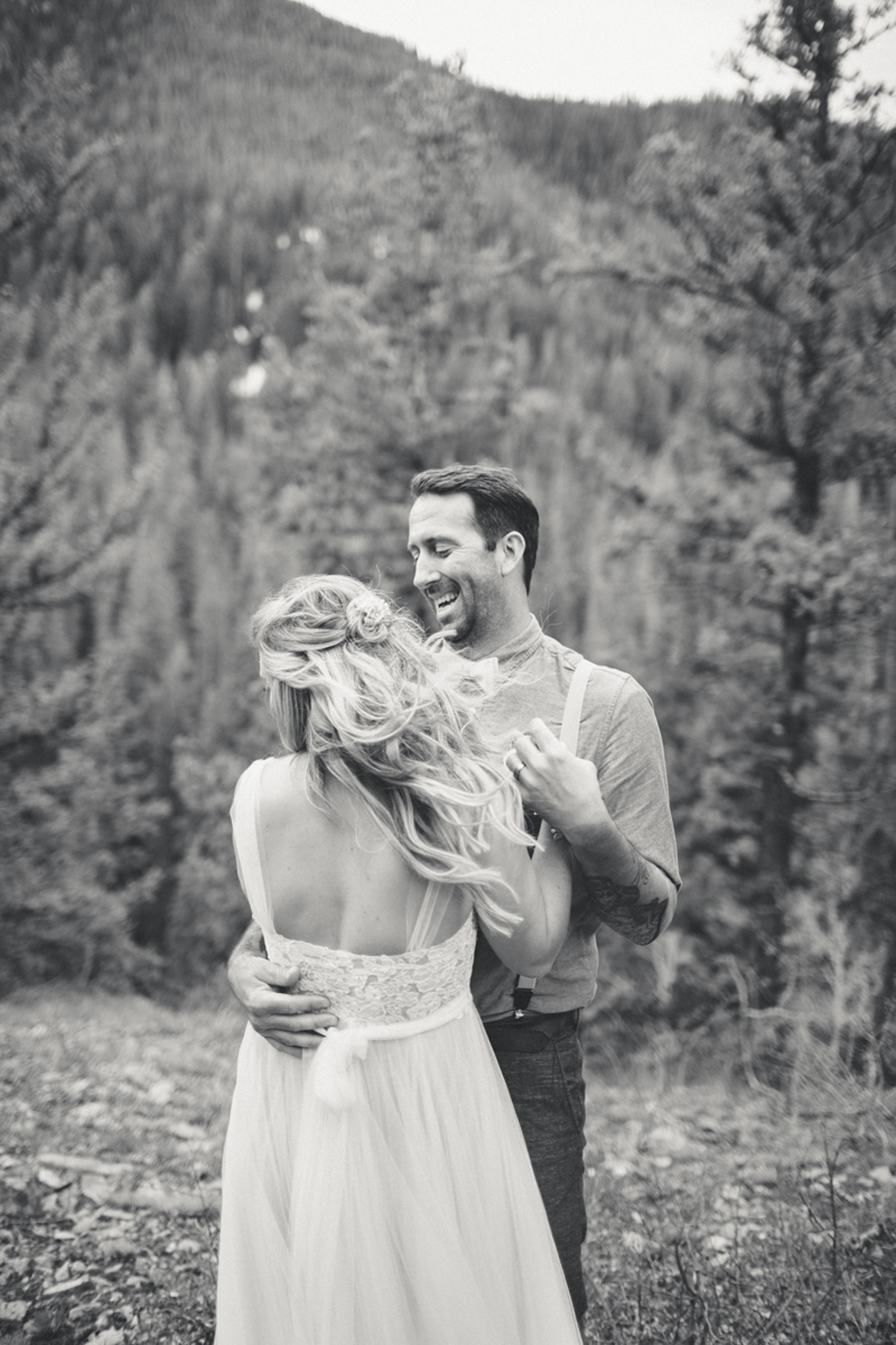 141-elopement--photography--colorado--mountain--vail--snow--intimate--wedding.jpg