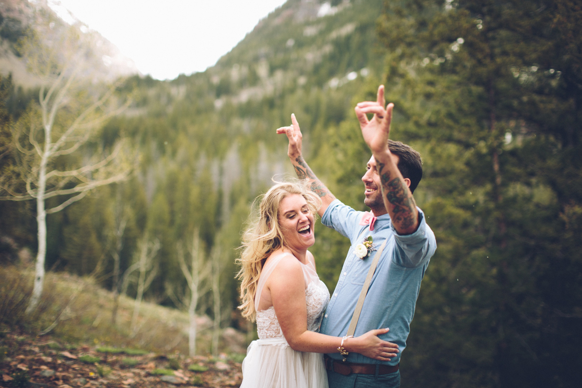 149-elopement--photography--colorado--mountain--vail--snow--intimate--wedding.jpg