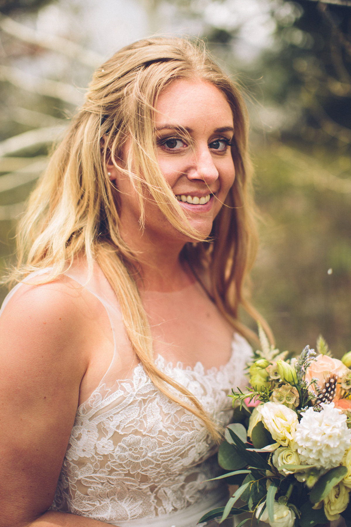 157-elopement--photography--colorado--mountain--vail--snow--intimate--wedding.jpg