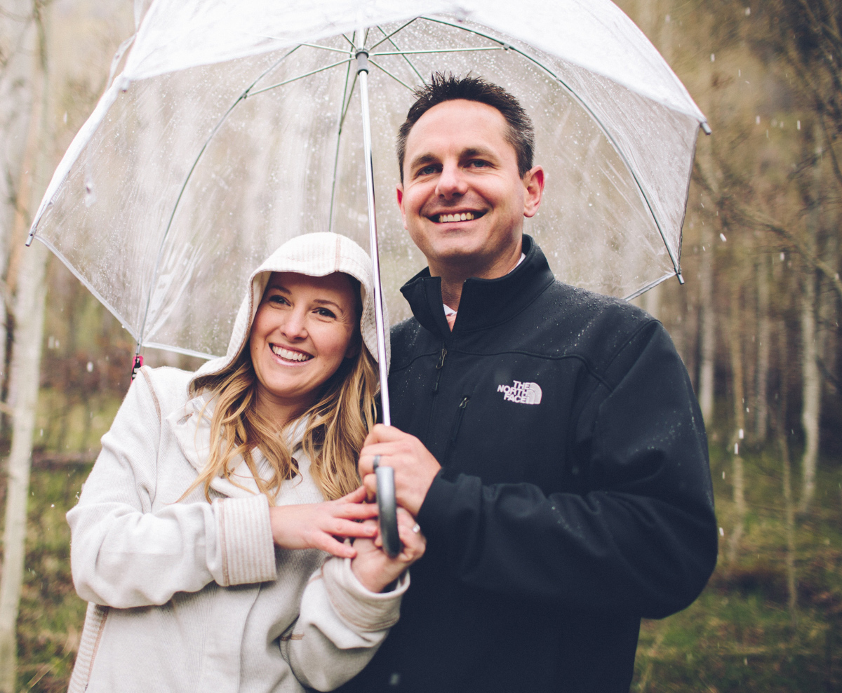 168-elopement--photography--colorado--mountain--vail--snow--intimate--wedding.jpg