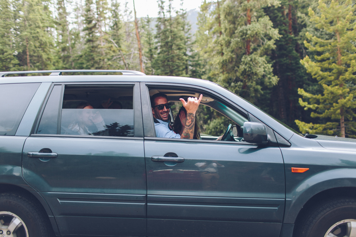 204-elopement--photography--colorado--mountain--vail--snow--intimate--wedding.jpg