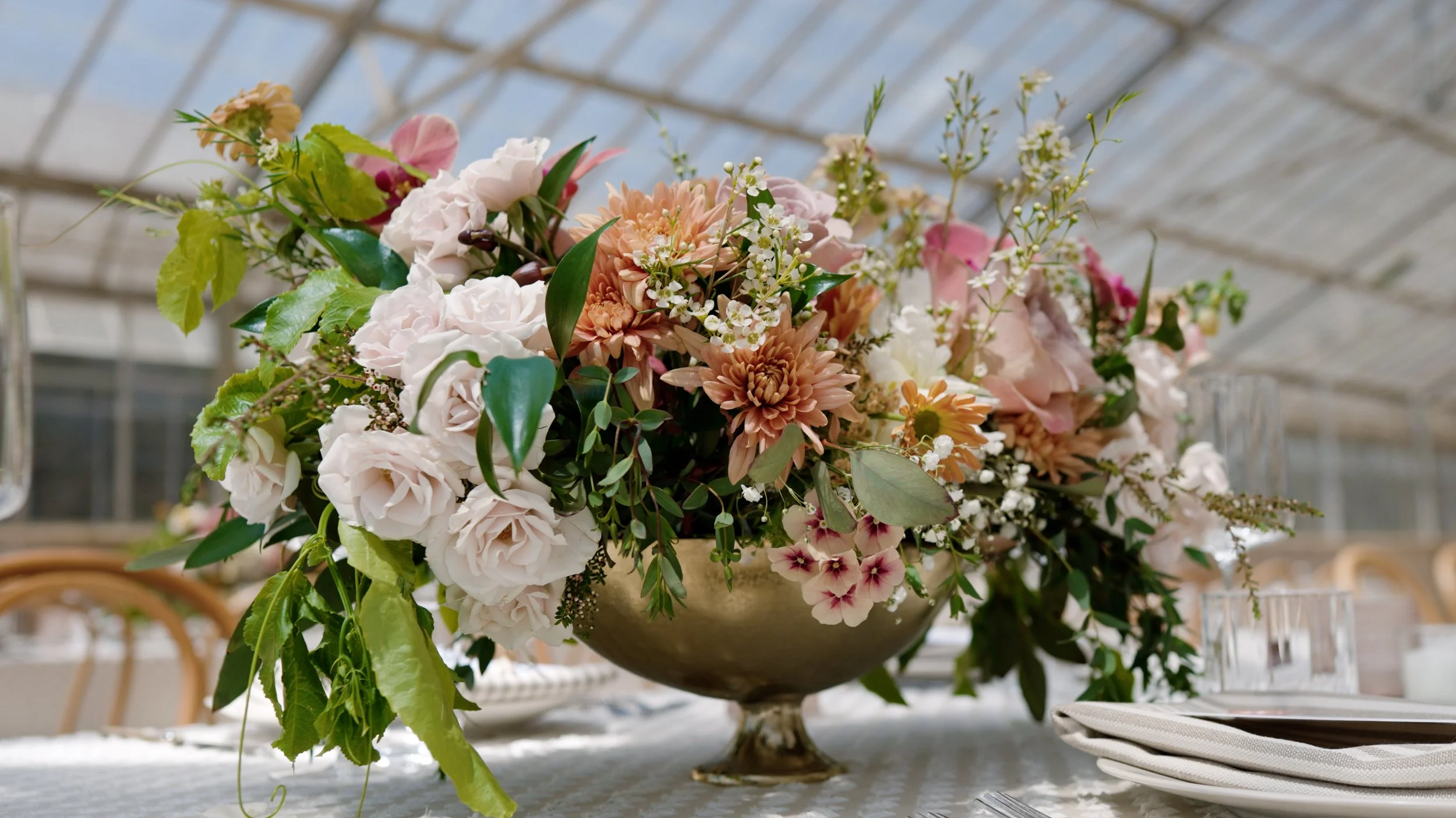 flowers on table 3.jpg