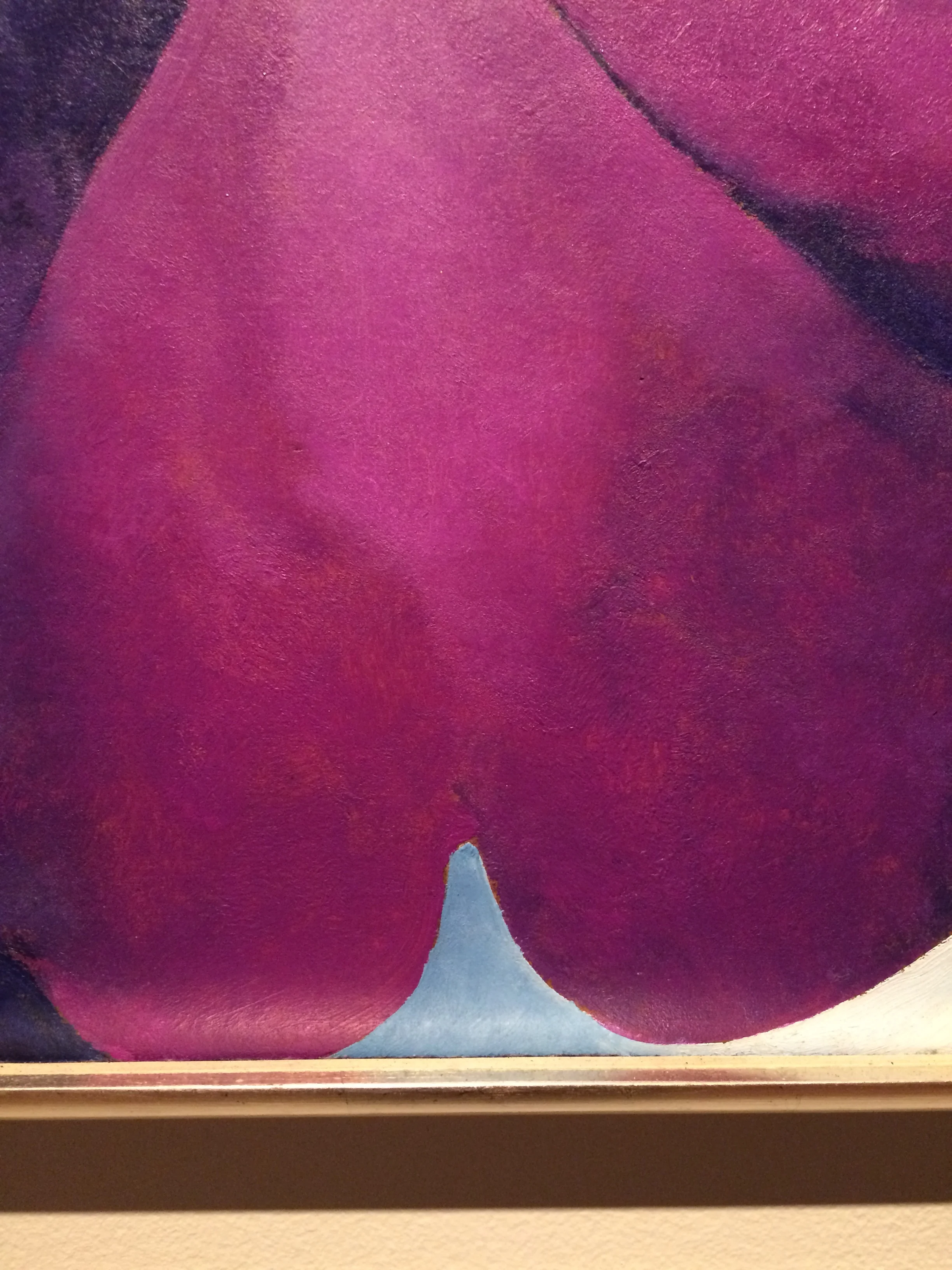 Recently went to the De Young museum in SF where they have one of her Petunias paintings. Her brushwork is incredible!