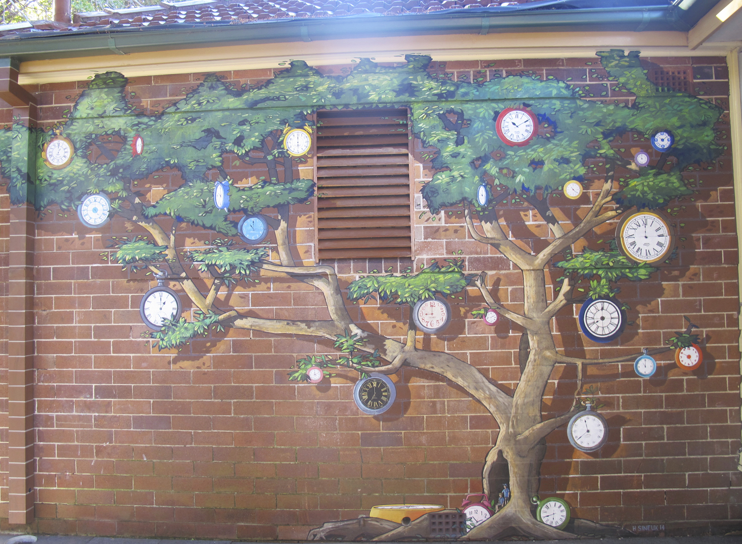 IMG_4833 Clock Tree 1 cropped.jpg