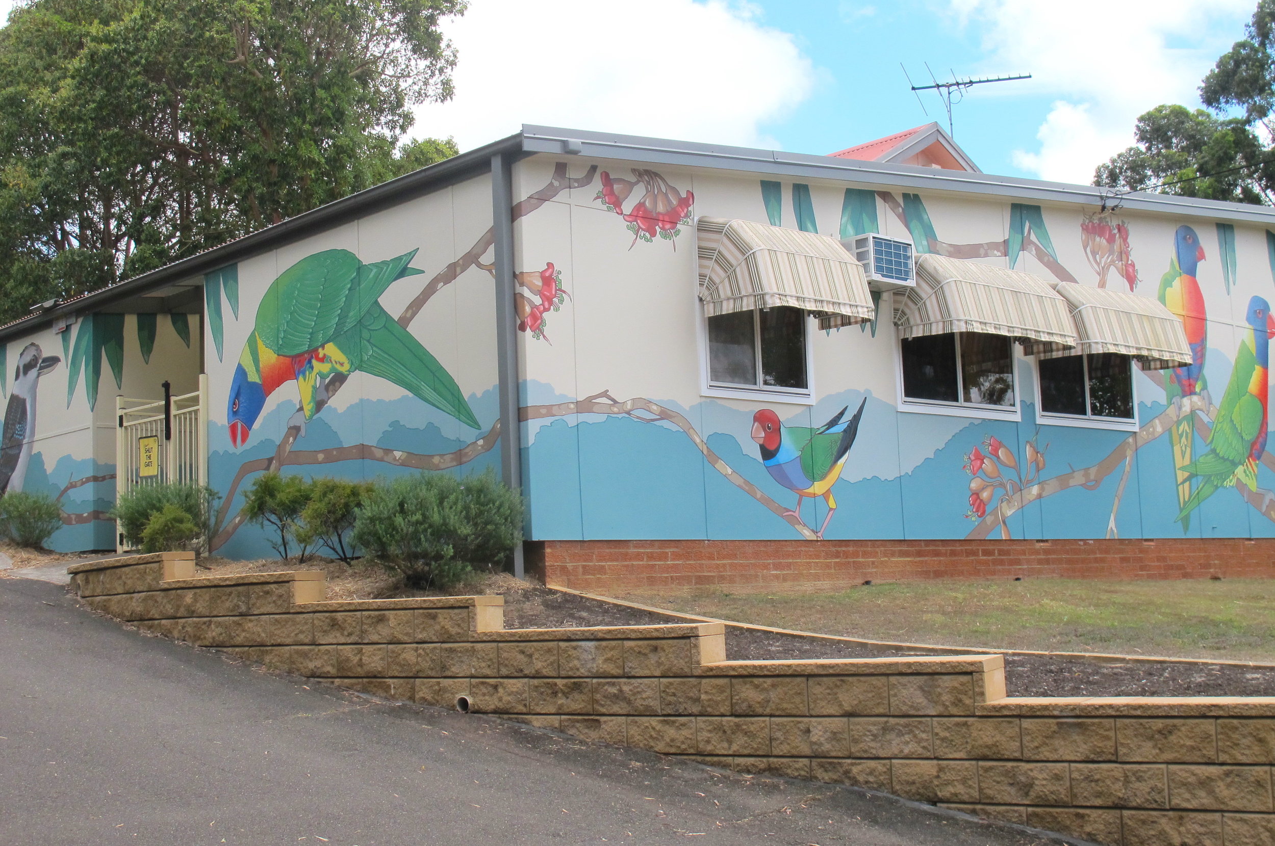 Como PS building.JPG