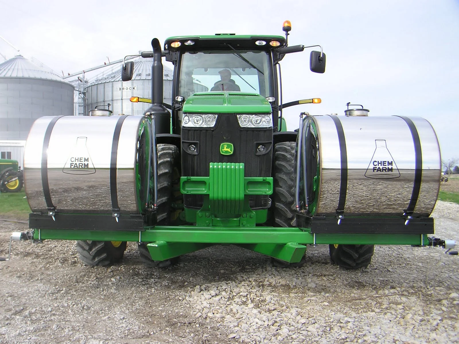 JD 8360R - FM270 (4).JPG