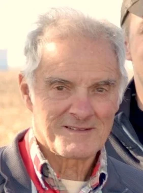 Walt Kelley.jpg