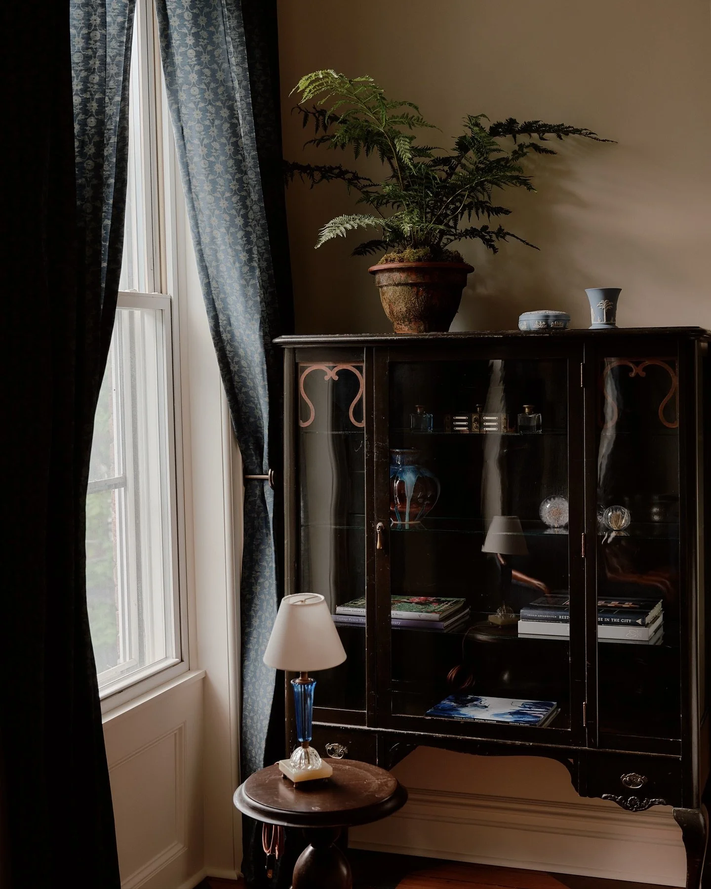 The patterned floor in this Albany guest bedroom, applied and painted by hand with scaled tape cut outs by incredible artisans. @zakandfox curtains to go with my clients&rsquo; embroidered linen coverlet (salvaged from antique curtains) and a metal c
