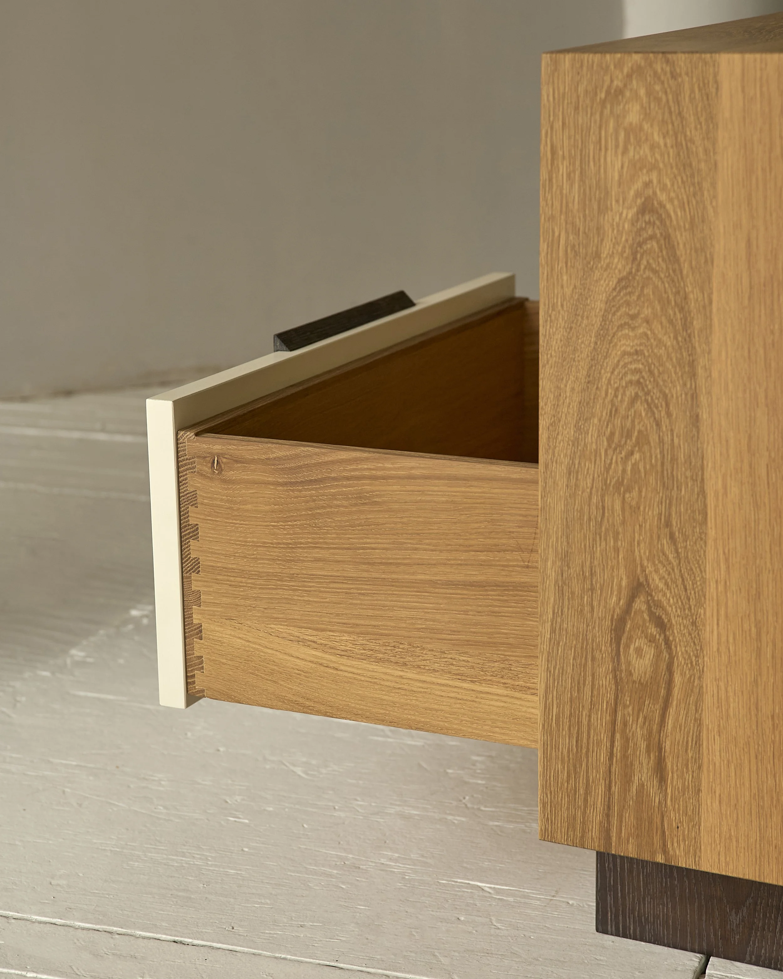 Frank Side Table 12.jpg