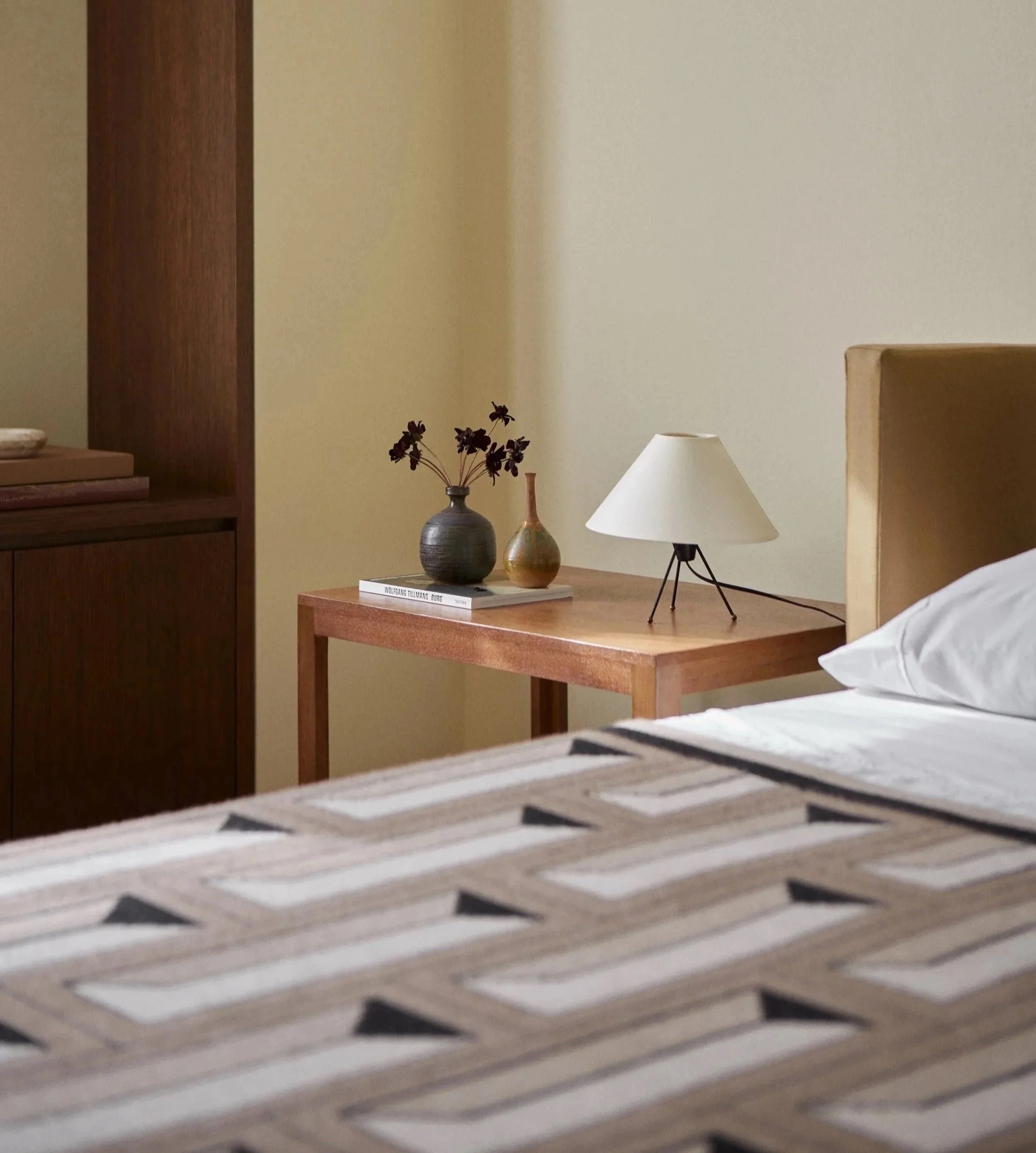 bedside_detail.jpg