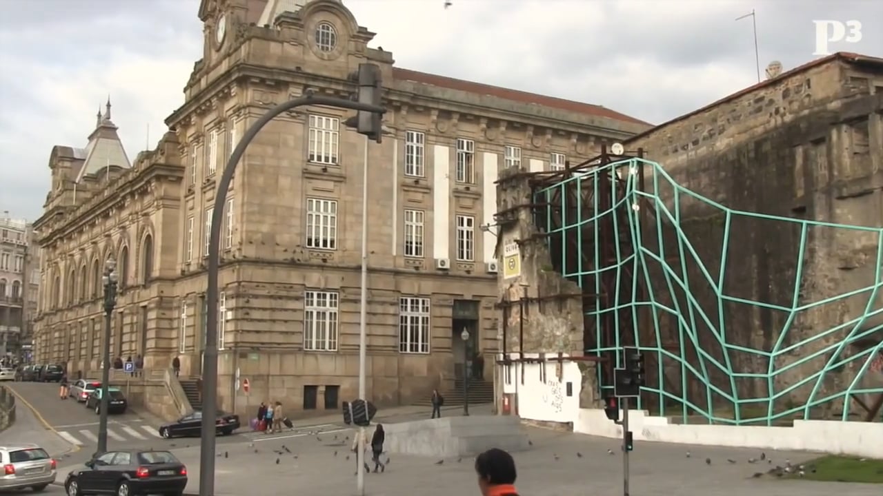 Jornal PUBLICO/ P3 - A Locomotiva já chegou a São Bento | March 2015
