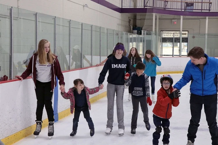 Iceskating WF 2018.jpg