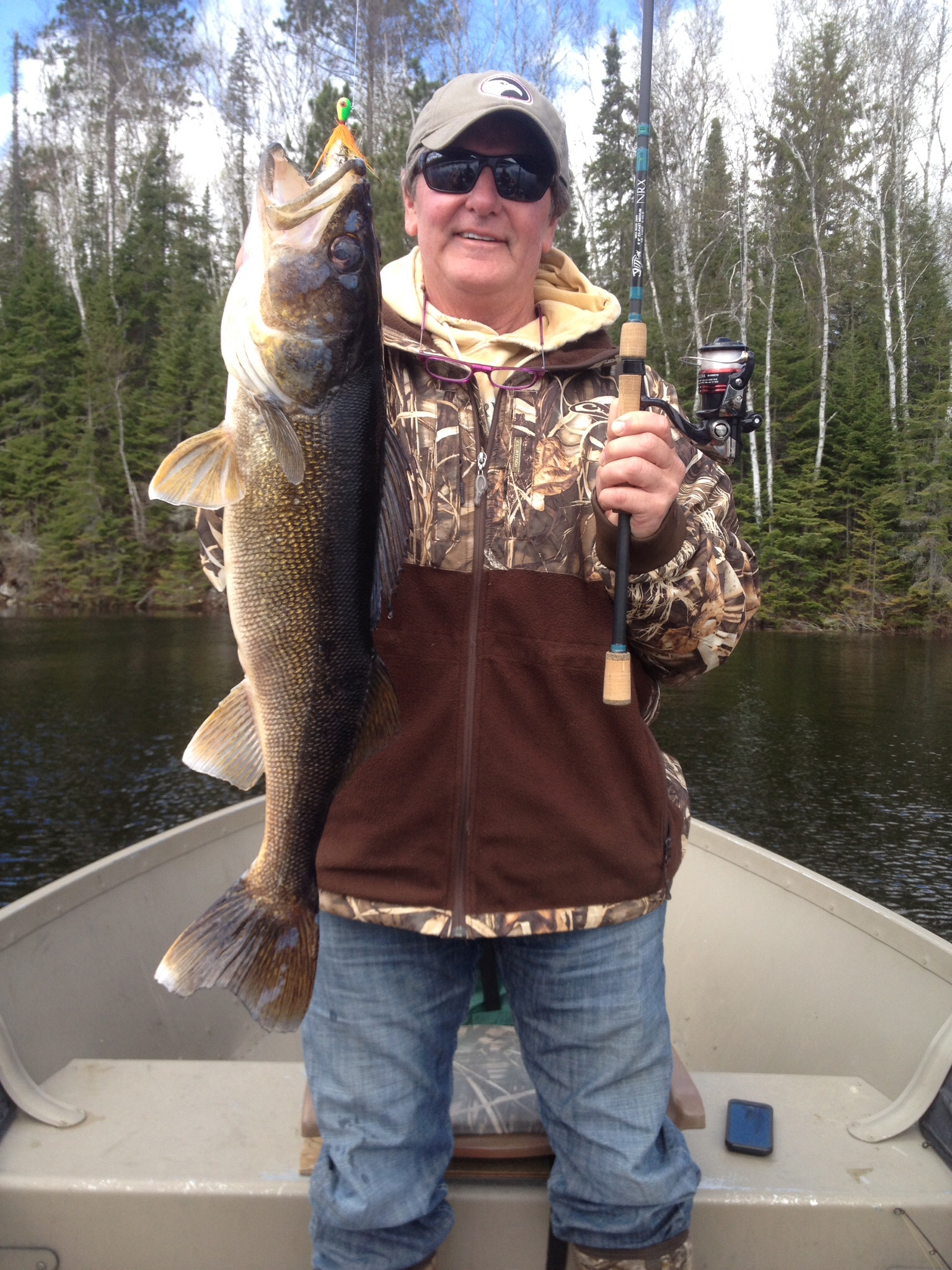 30 inch Pipestone Bay of Basswood Lake Walleye