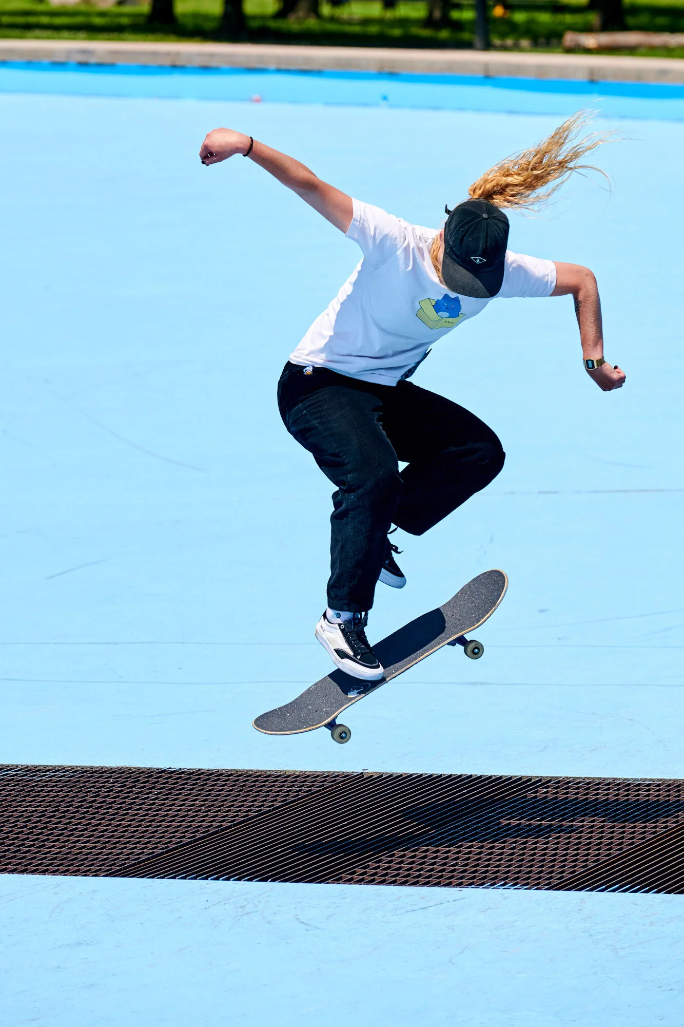 UnaFarrar_PopShove-it_VansGirlsNYC_MehringDSC_0723.jpg