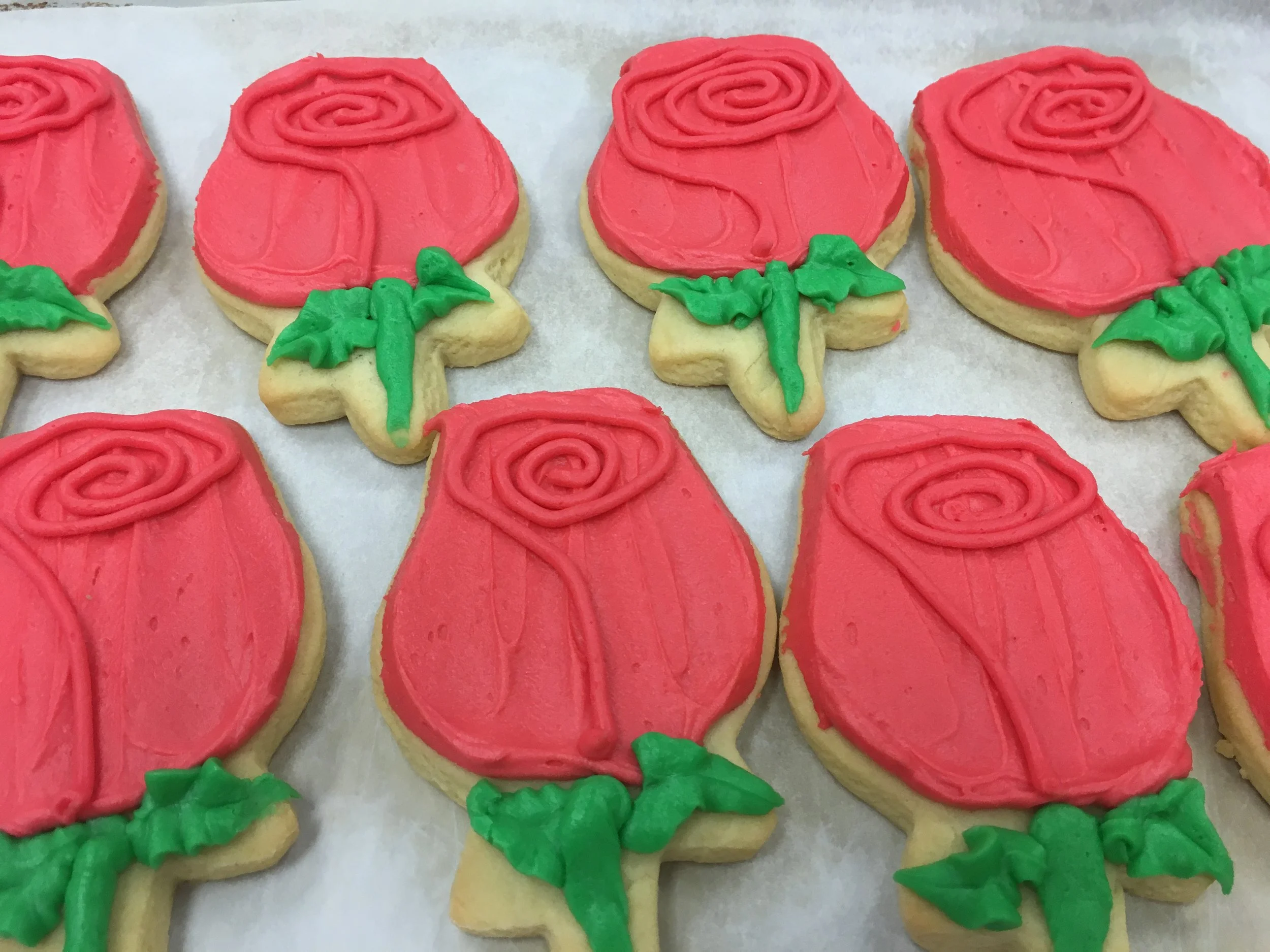Red Roses, with pipping