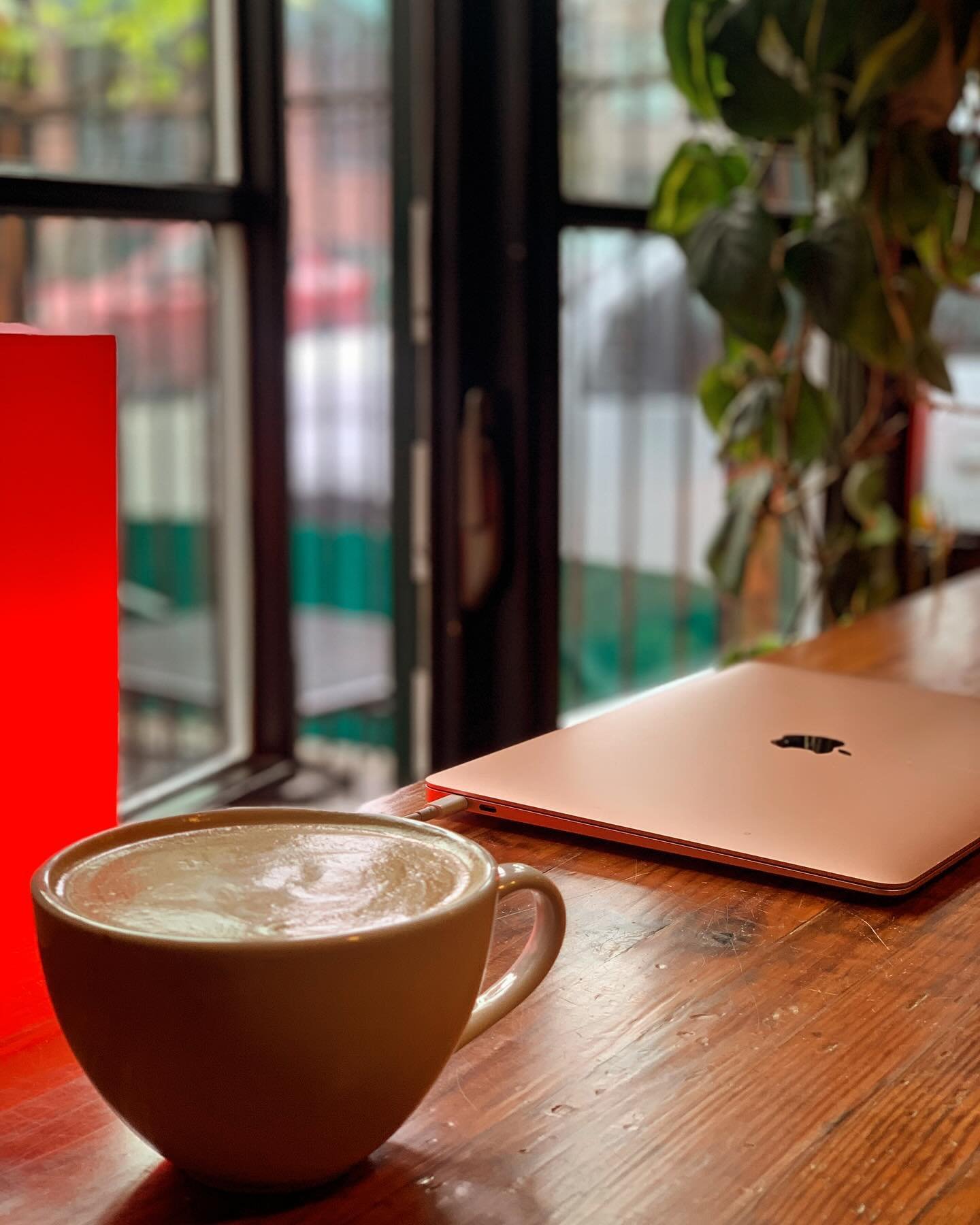 It won&rsquo;t feel like work when you work from Hotwire Coffee. 😃 Free WiFi and access to a printer &mdash;what more do you need?➕☕️

#hotwire #seattlecoffee #specialsofthemonth #hotwirecoffee #westseattle #coffeeholic #caffeine #igcoffee #icedcoff