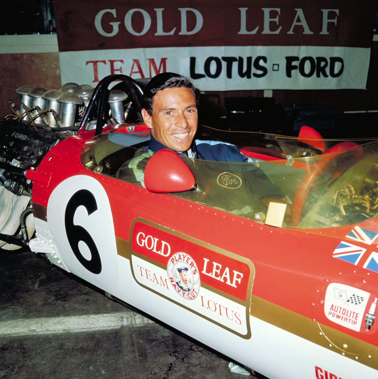 002 Gold Leaf Team Lotus.jpg
