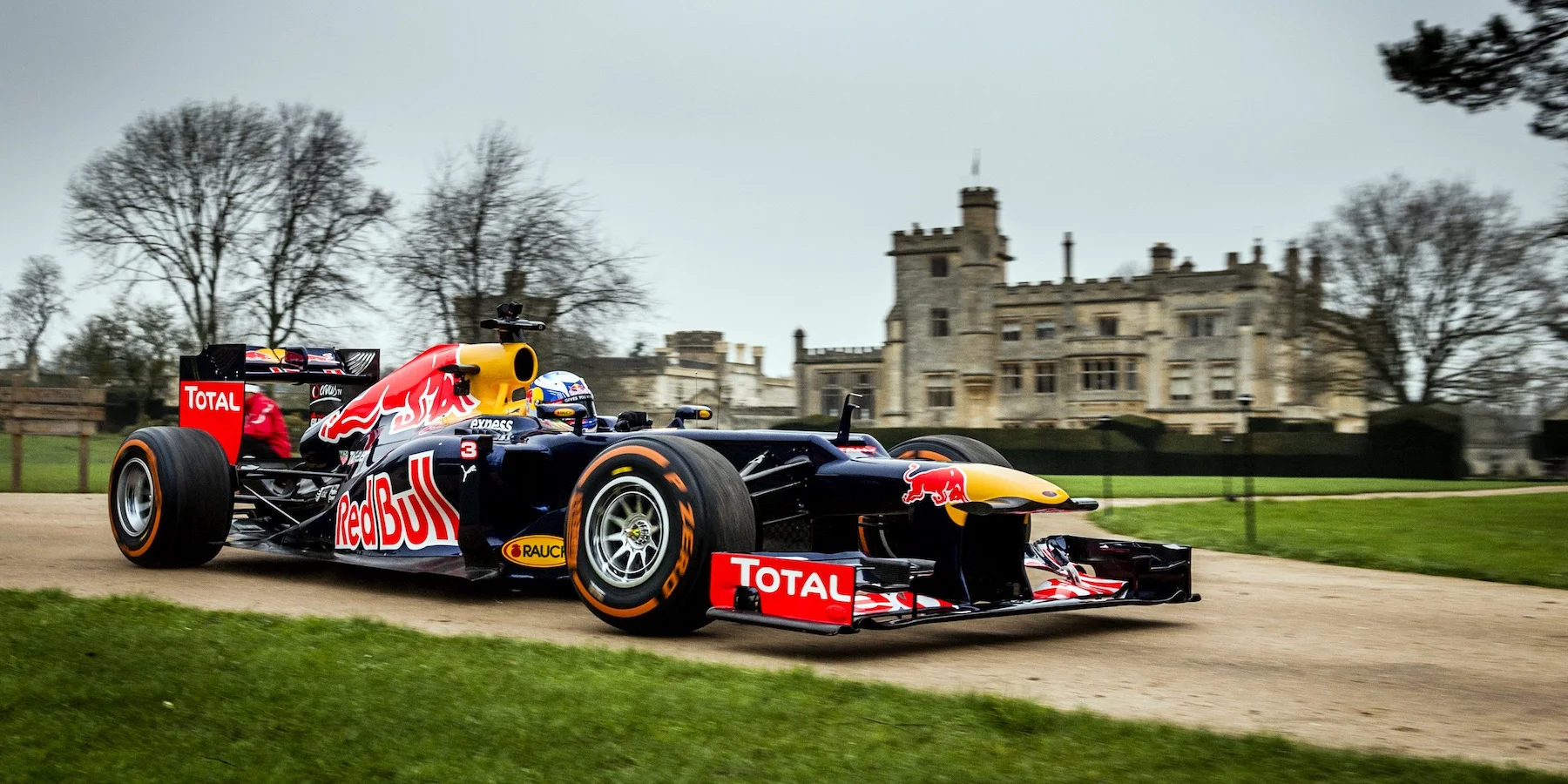 Daniel Ricciardo at Farleigh House