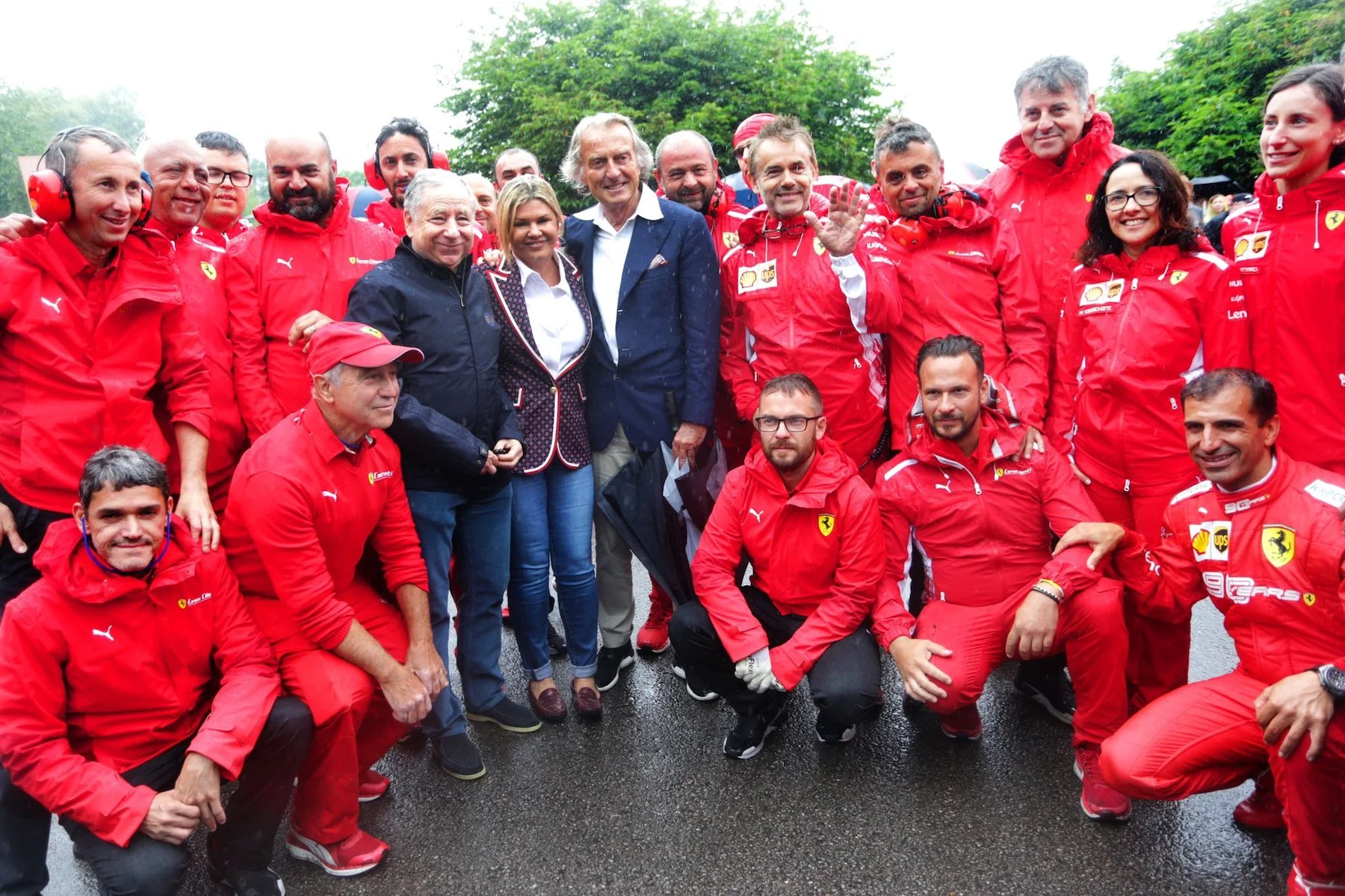 Jean Todt, Corinna Schumacher, Luca di Montezemolo, and the Scuderia Ferrari crew